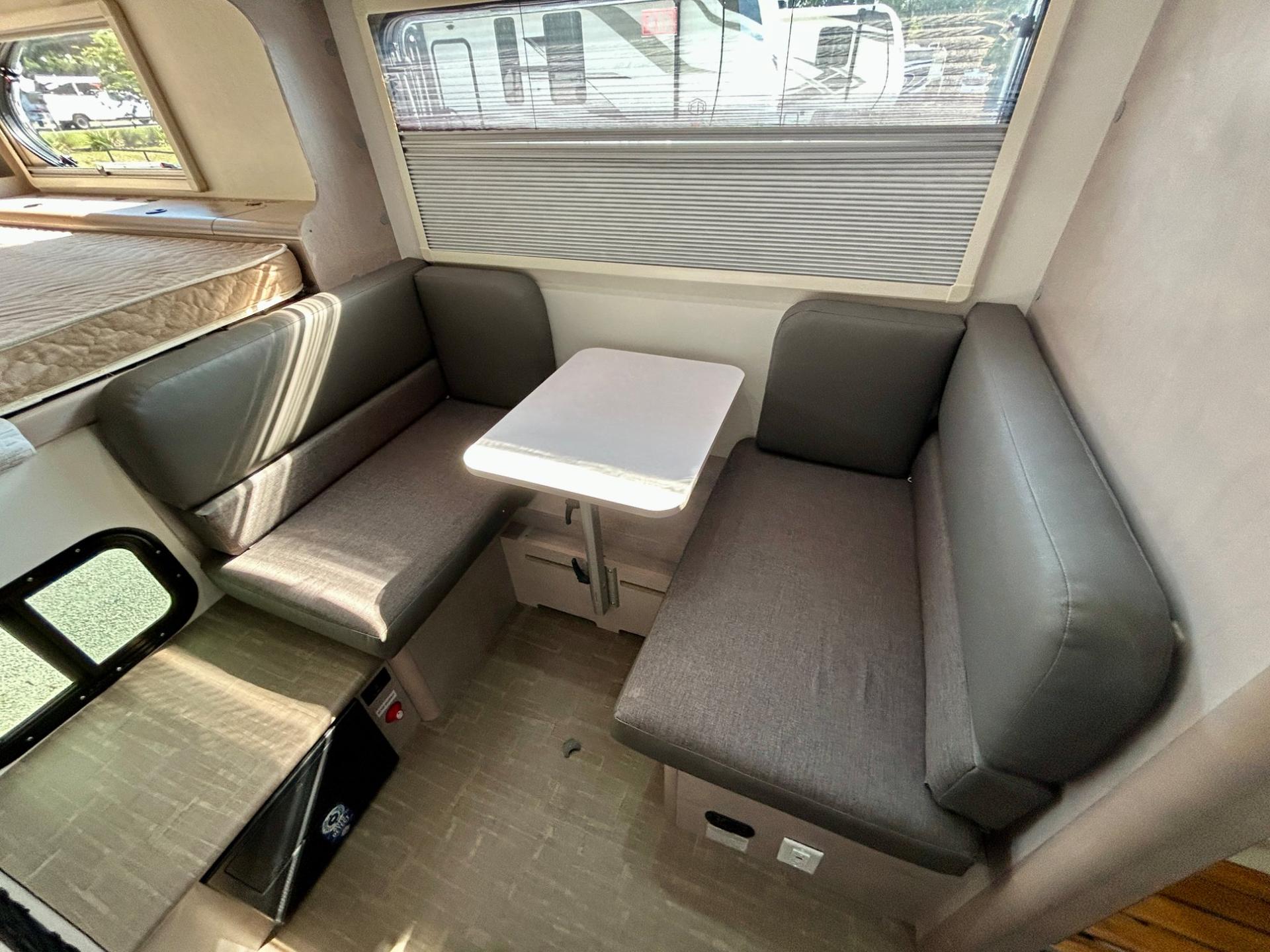 2022 nuCamp 2022 nuCamp Cirrus - thumbnail 7