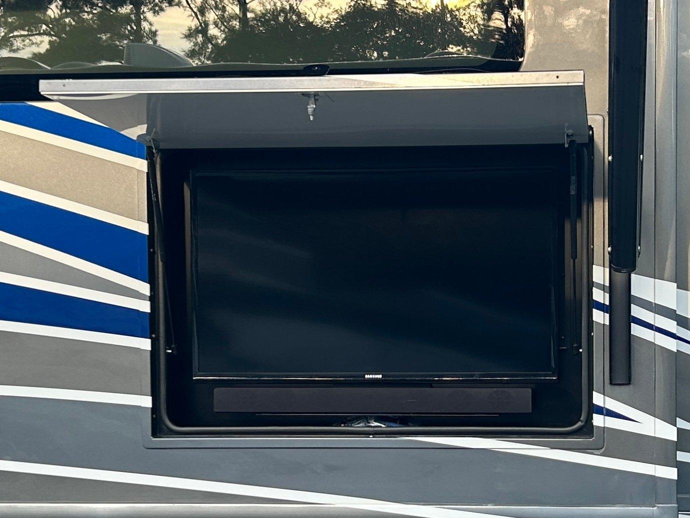 2020 Fleetwood 2020 Fleetwood Pace Arrow - thumbnail 48