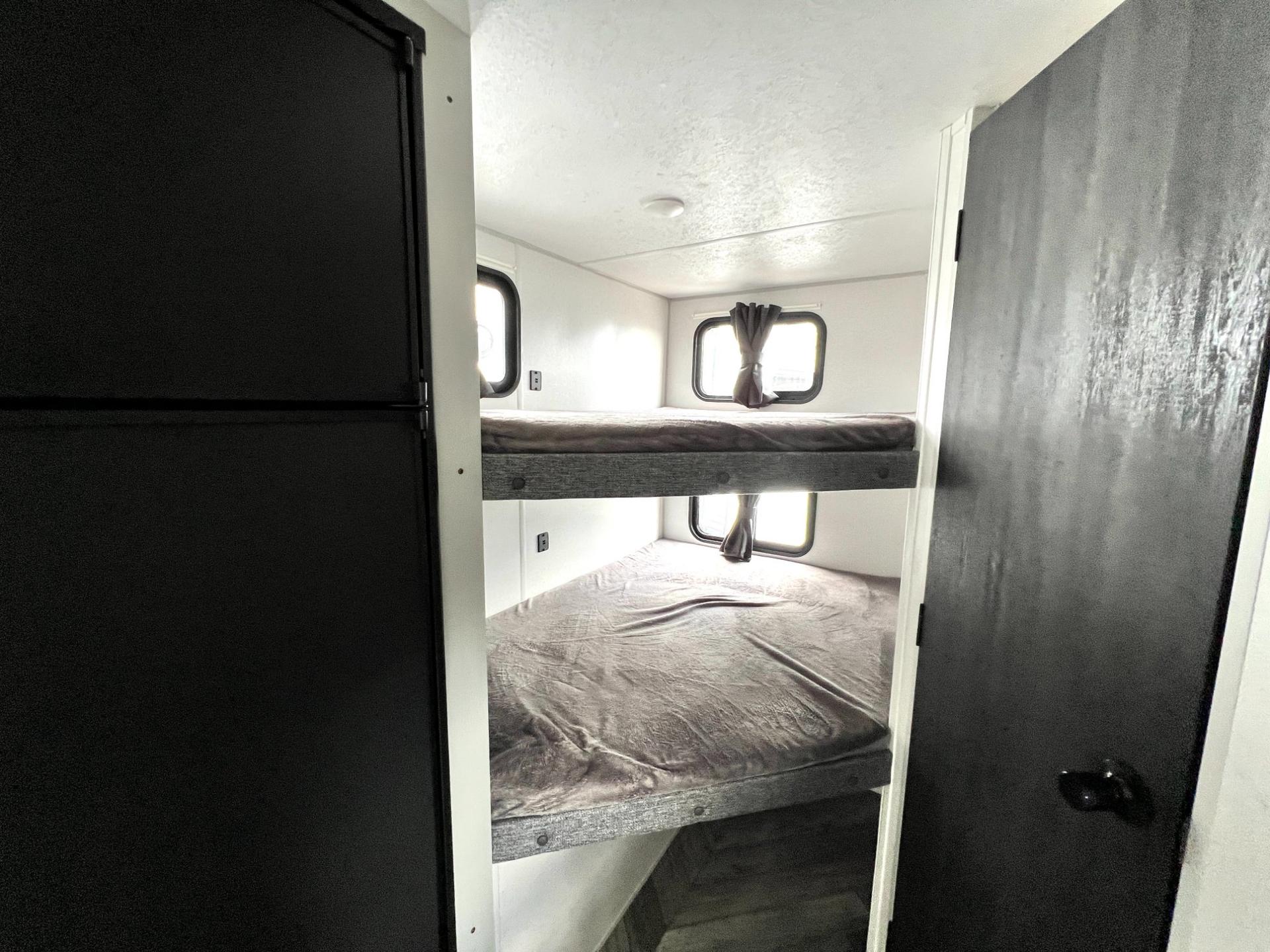 2022 Forest River 2022 Forest River Salem Cruise Lite - thumbnail 19