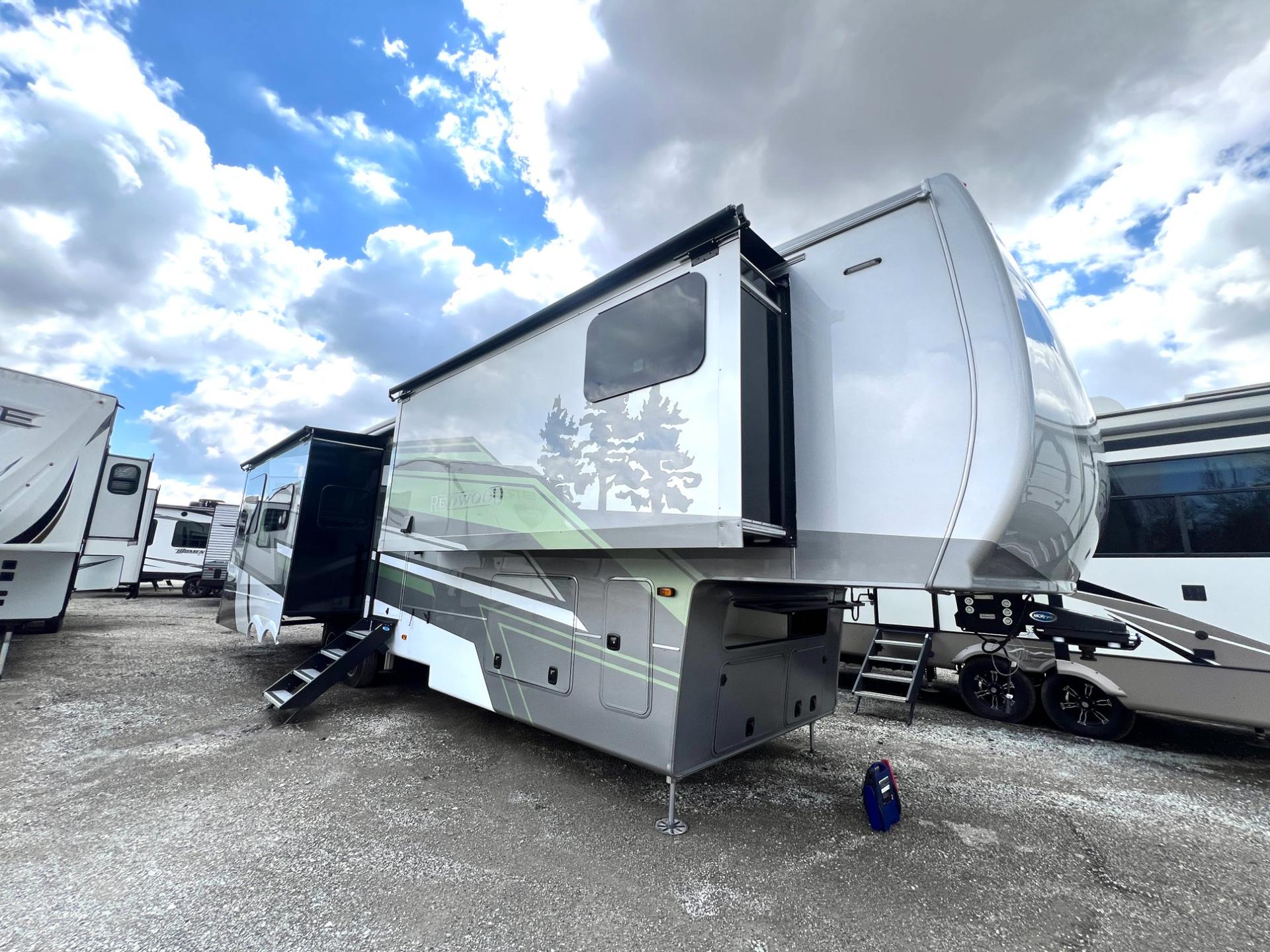 2025 CrossRoads 2025 CrossRoads Redwood - thumbnail 3