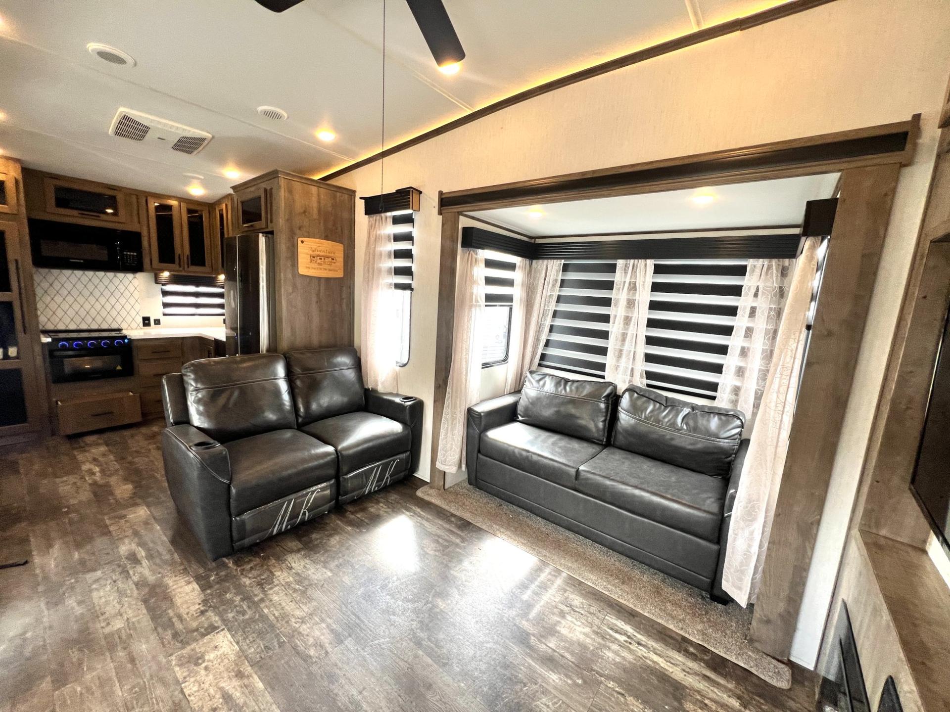 2021 Forest River 2021 Forest River Sabre - thumbnail 16