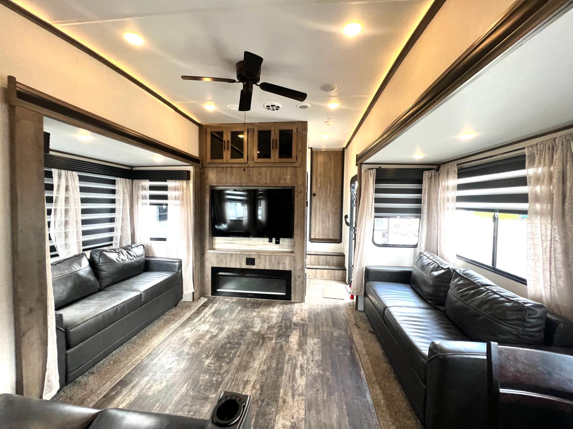 2021 Forest River 2021 Forest River Sabre - thumbnail 33