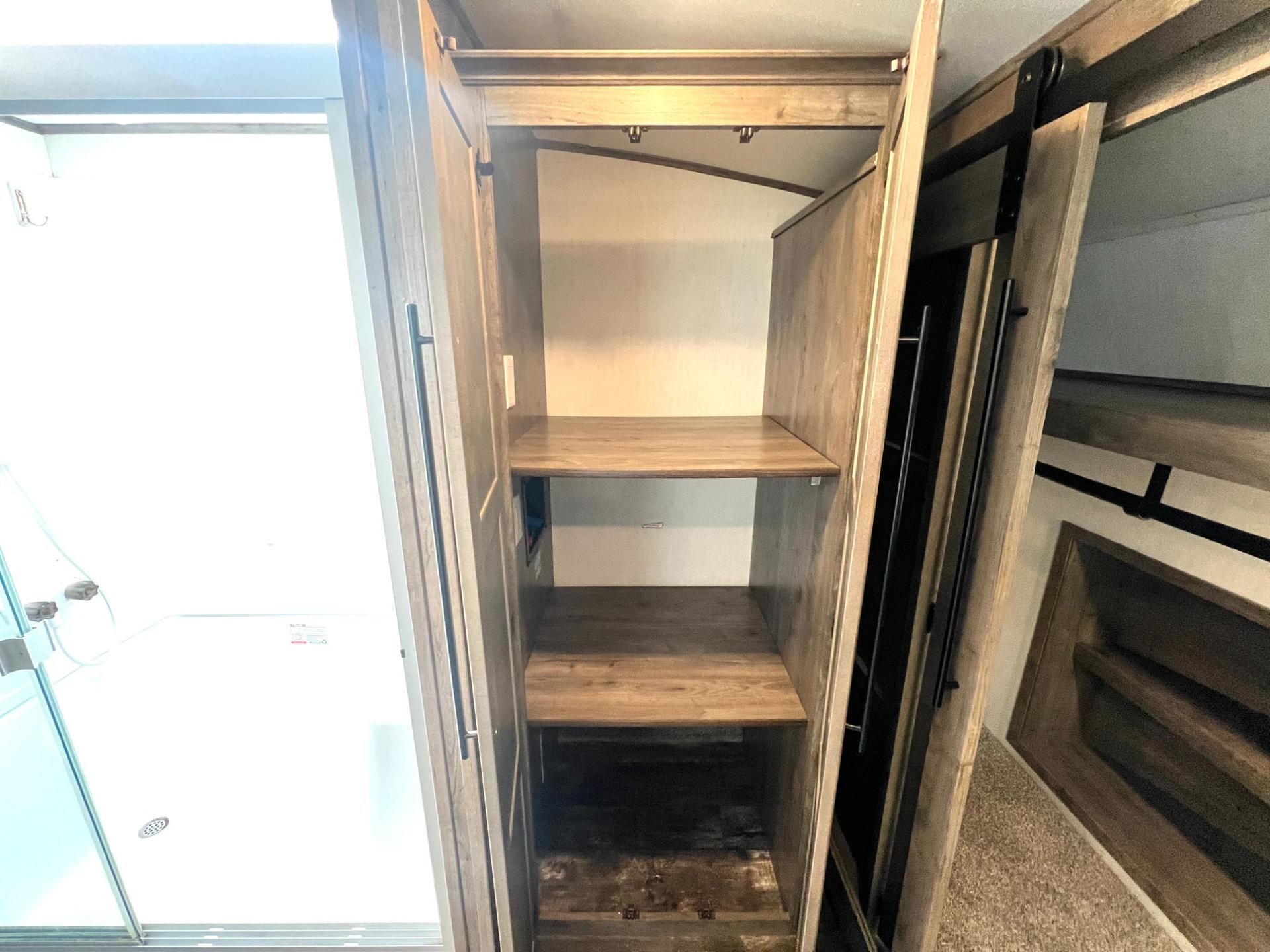 2021 Forest River 2021 Forest River Sabre - thumbnail 54