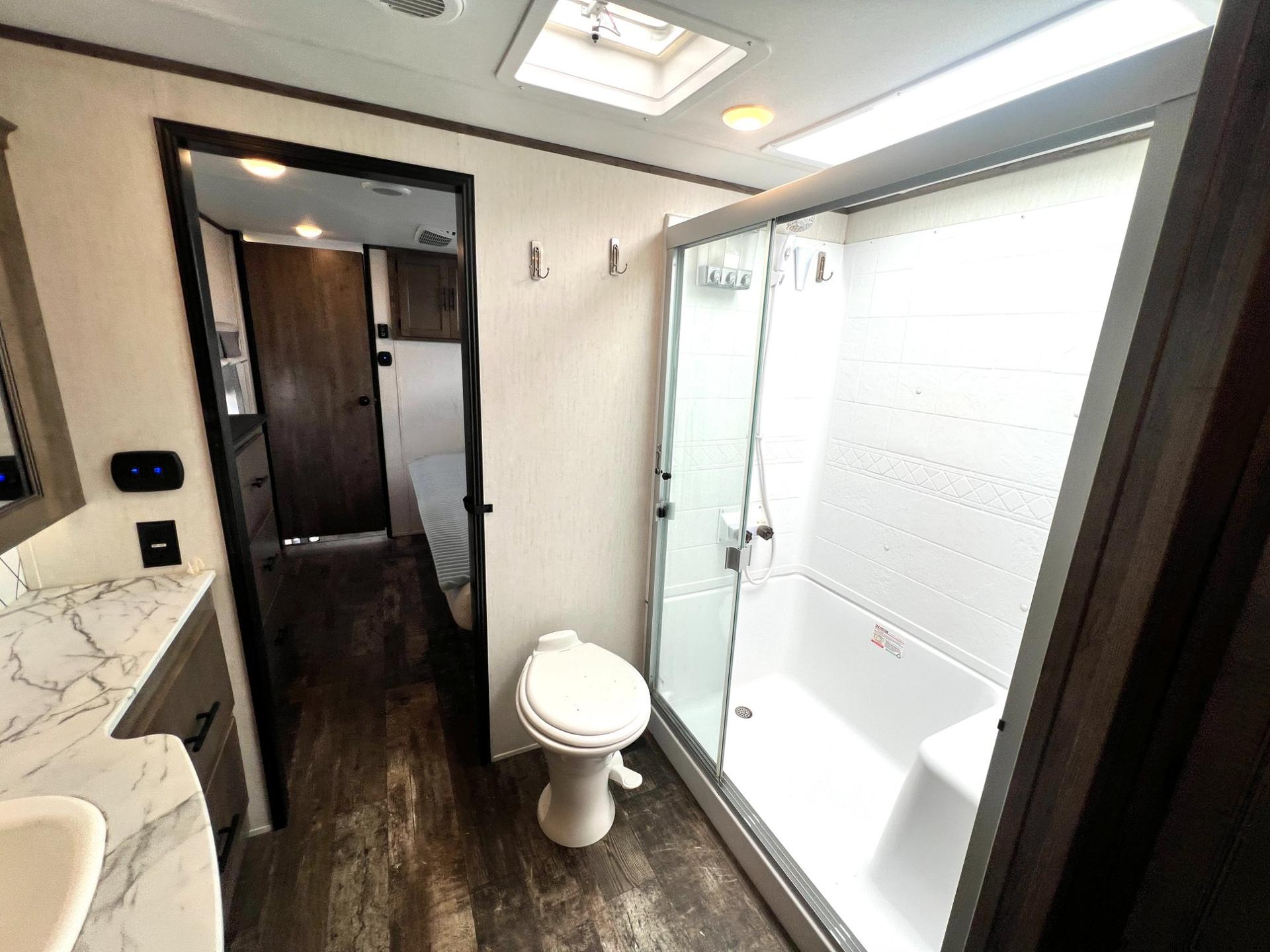 2021 Forest River 2021 Forest River Sabre - thumbnail 55