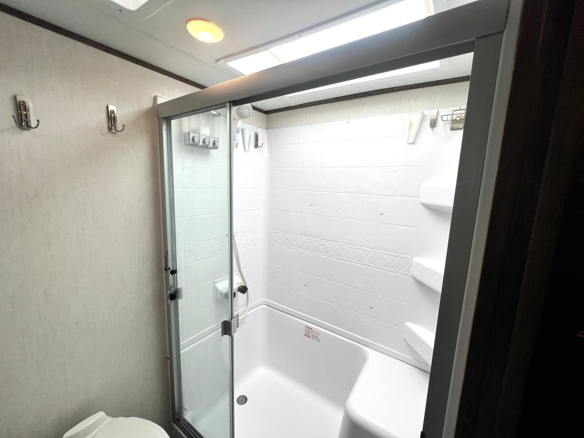 2021 Forest River 2021 Forest River Sabre - thumbnail 56