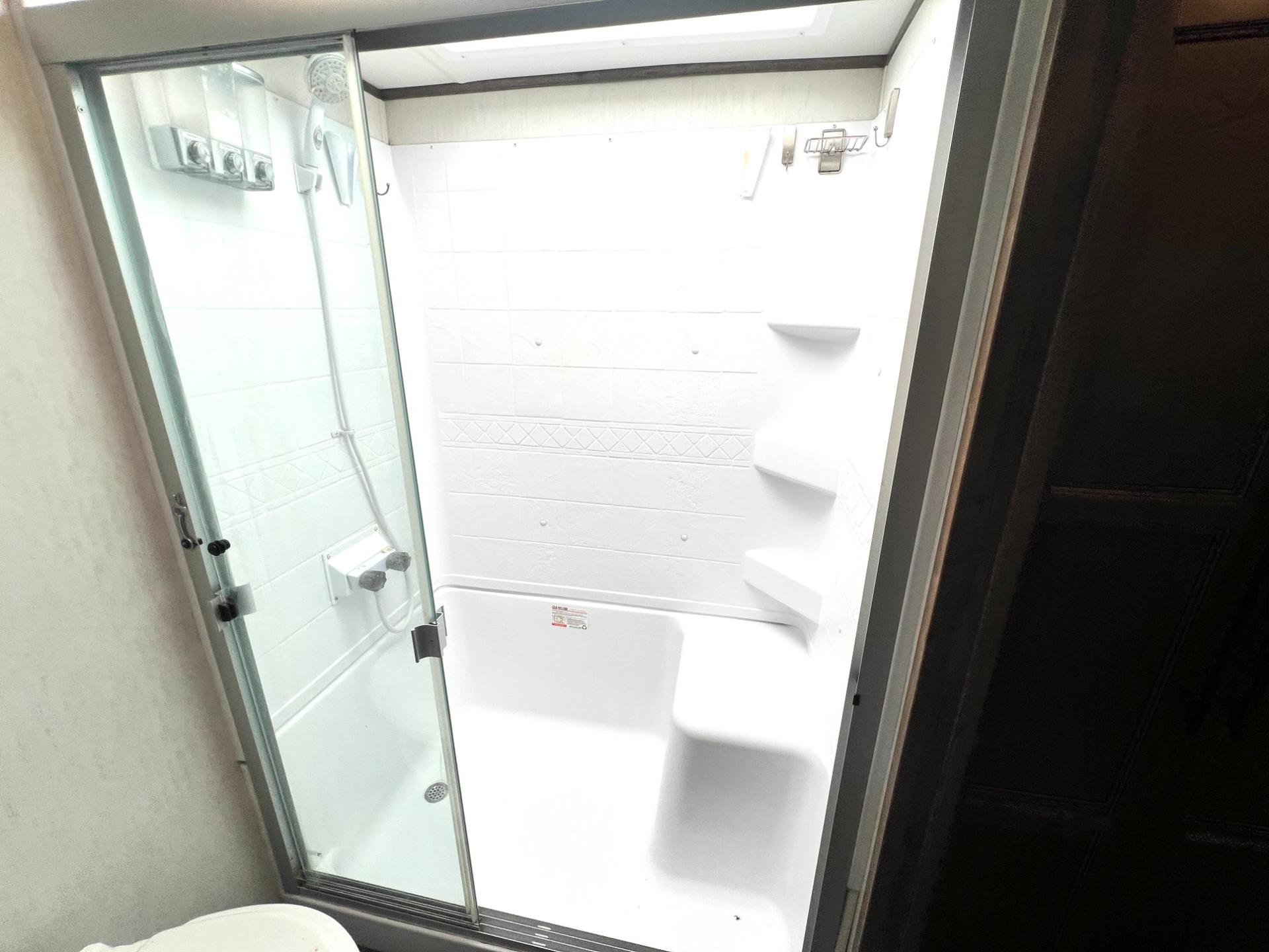 2021 Forest River 2021 Forest River Sabre - thumbnail 57