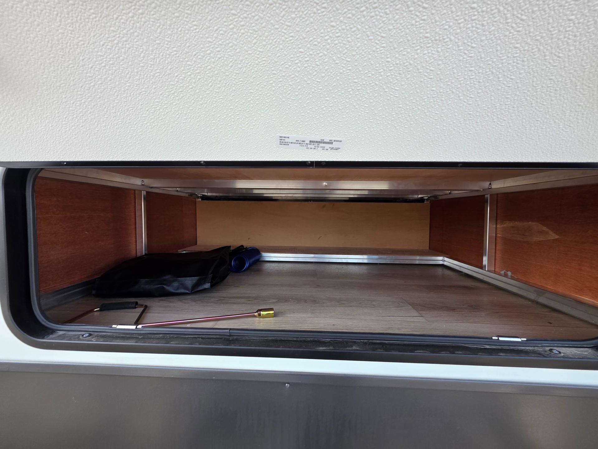 2026 Forest River 2026 Forest River Rockwood Signature - thumbnail 6