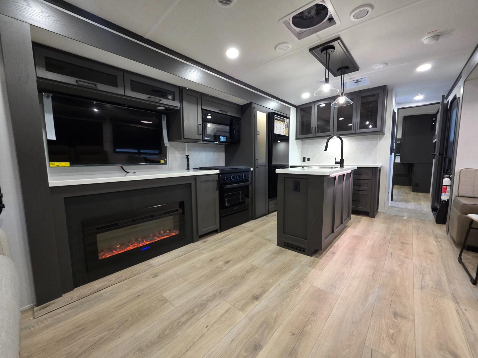 2026 Forest River 2026 Forest River Rockwood Signature - thumbnail 19