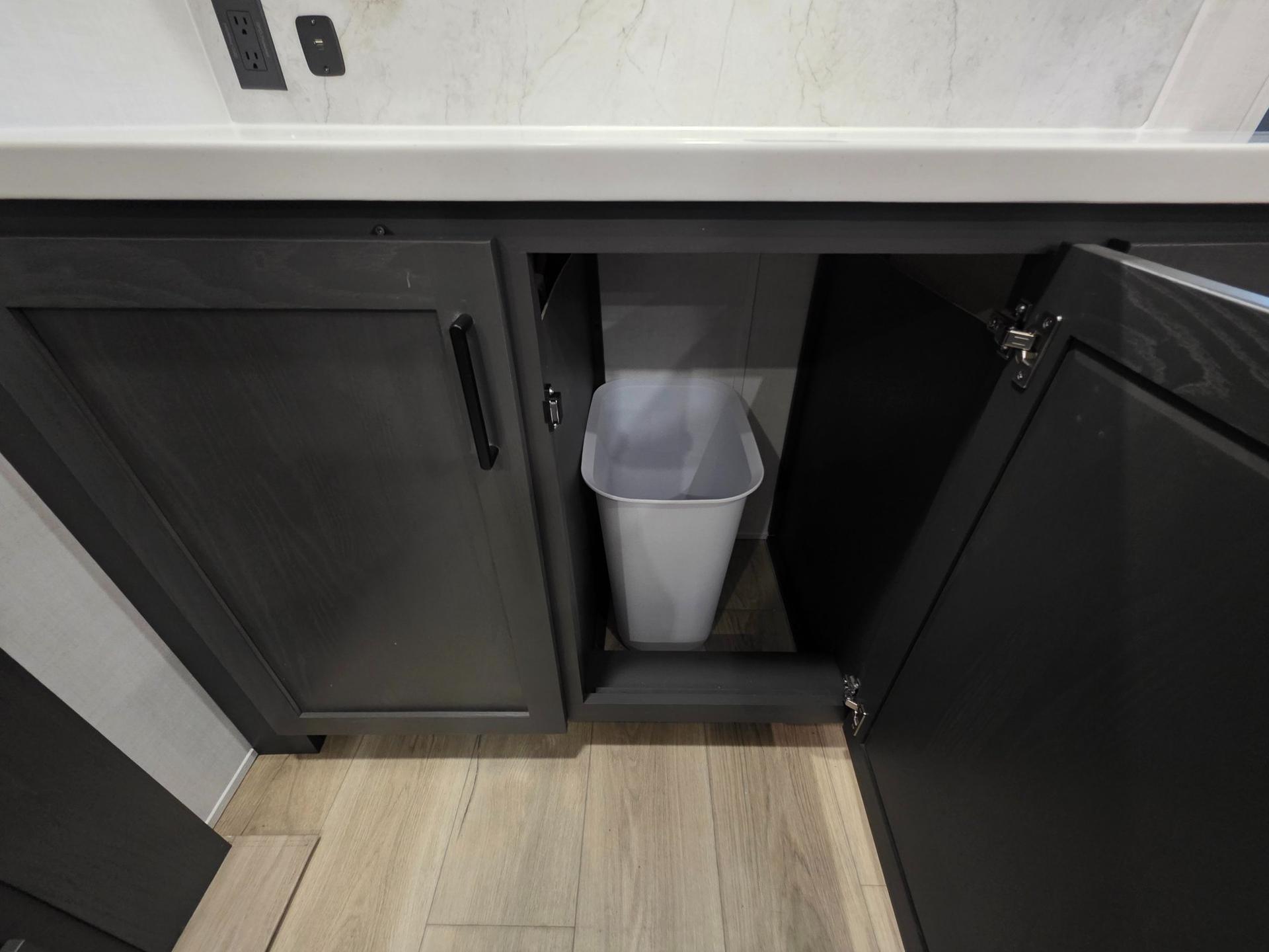 2026 Forest River 2026 Forest River Rockwood Signature - thumbnail 38