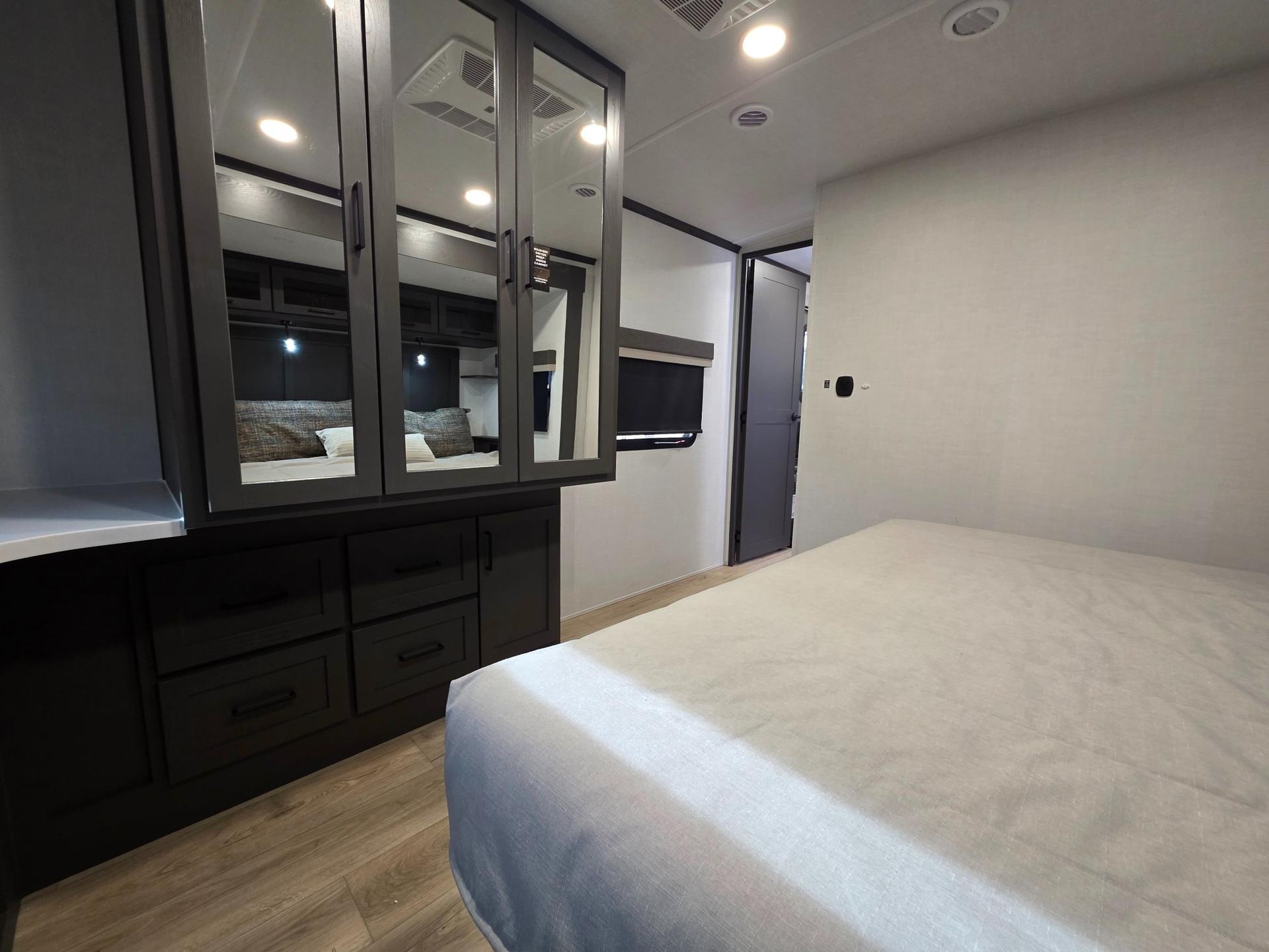 2026 Forest River 2026 Forest River Rockwood Signature - thumbnail 52