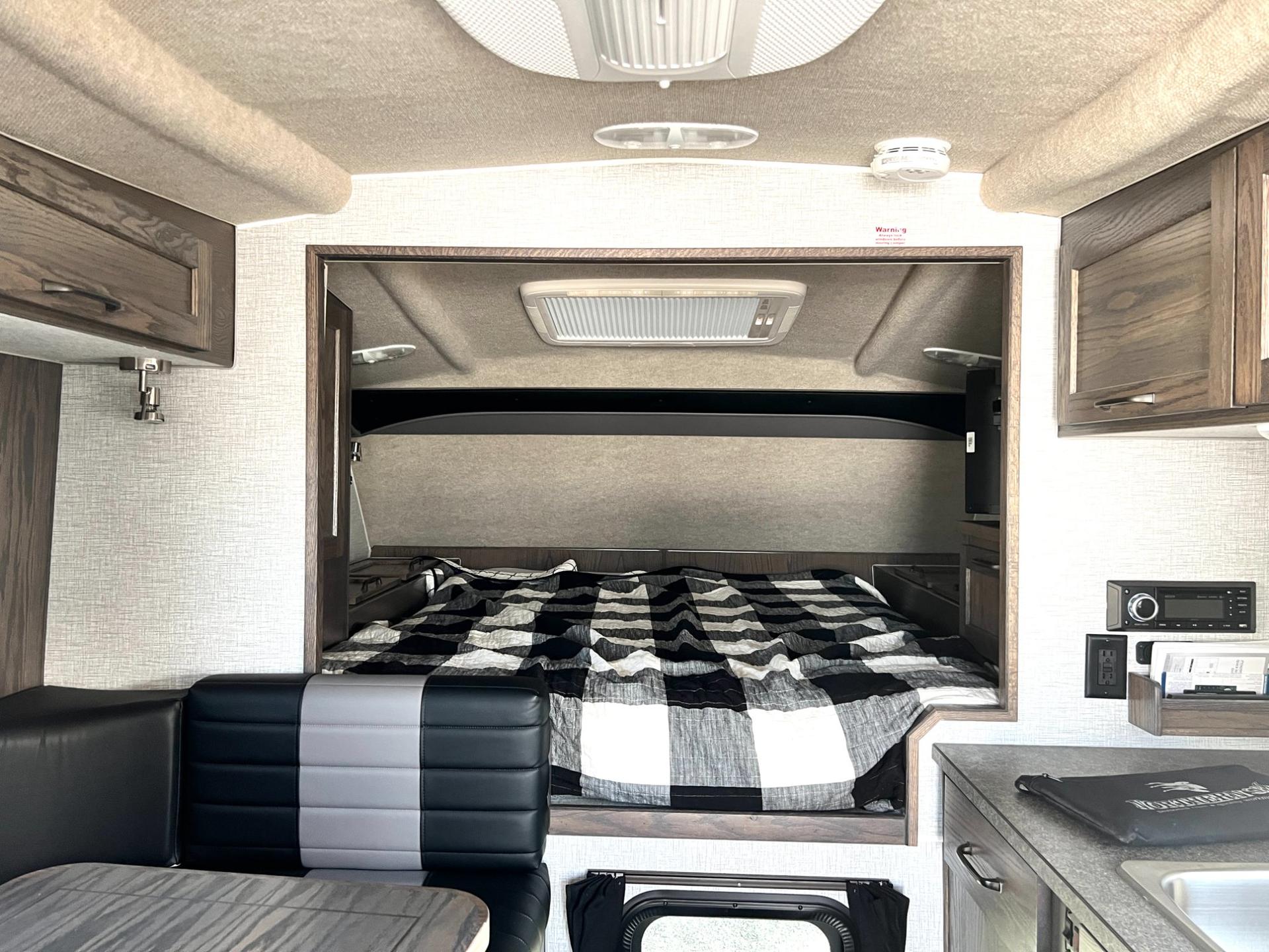 2023 Northern Lite 2023 Northern Lite 10 - thumbnail 32