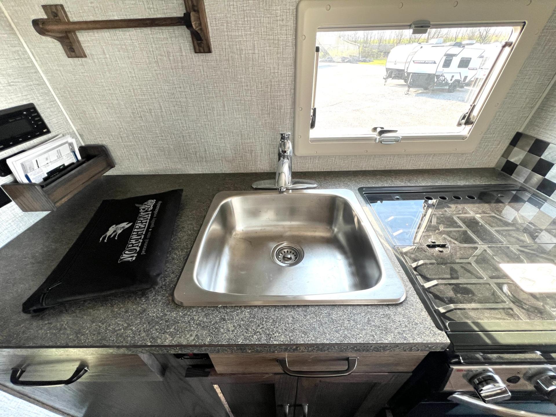 2023 Northern Lite 2023 Northern Lite 10 - thumbnail 27