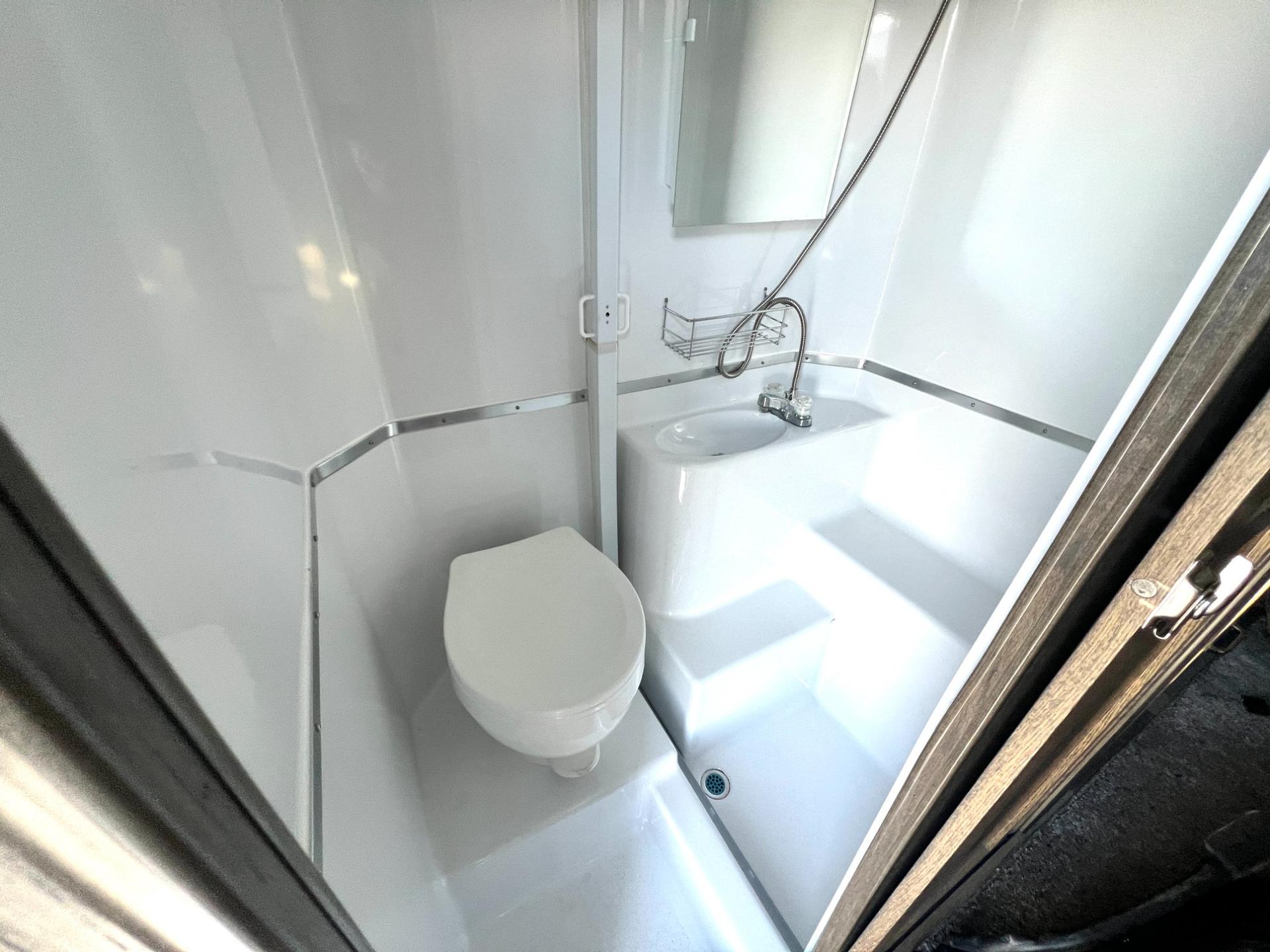 2023 Northern Lite 2023 Northern Lite 10 - thumbnail 53