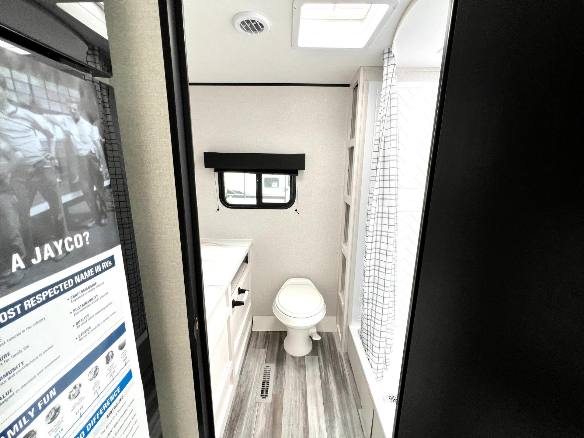 2026 Jayco 2026 Jayco Jay Flight SLX - thumbnail 28