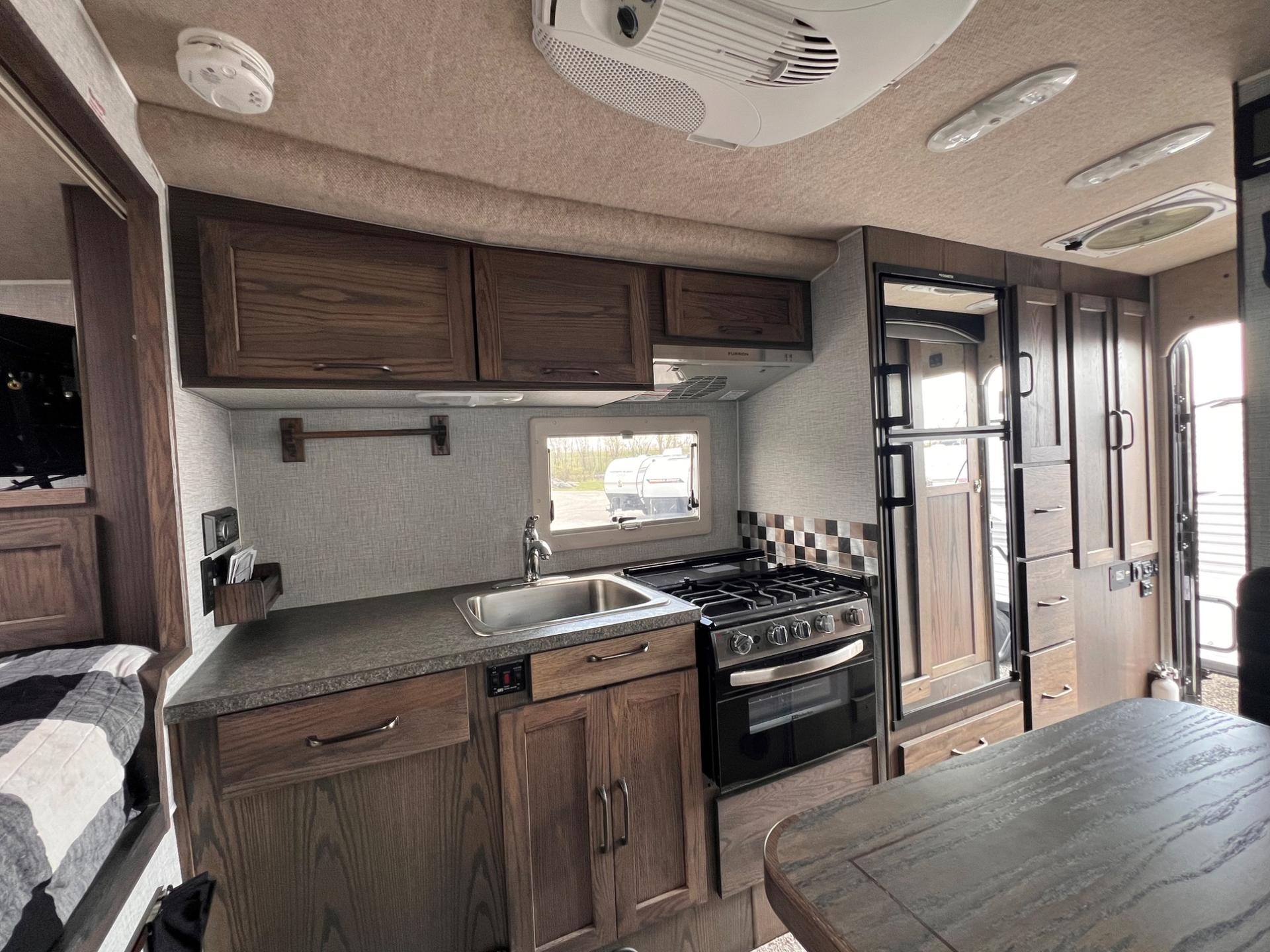 2023 Northern Lite 2023 Northern Lite 10 - thumbnail 21