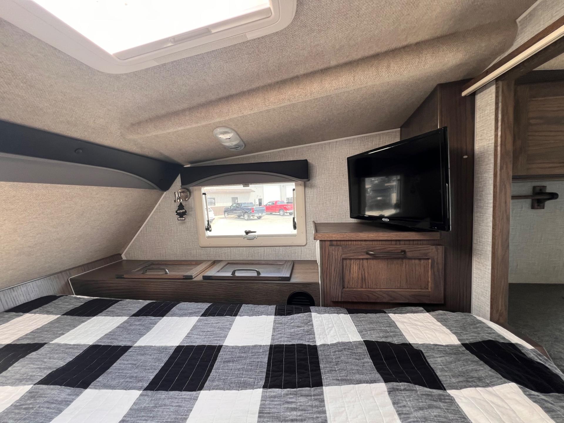 2023 Northern Lite 2023 Northern Lite 10 - thumbnail 39