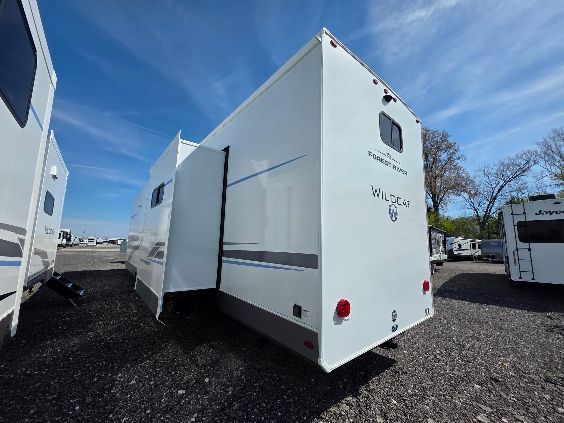 2026 Forest River 2026 Forest River Wildcat - thumbnail 9