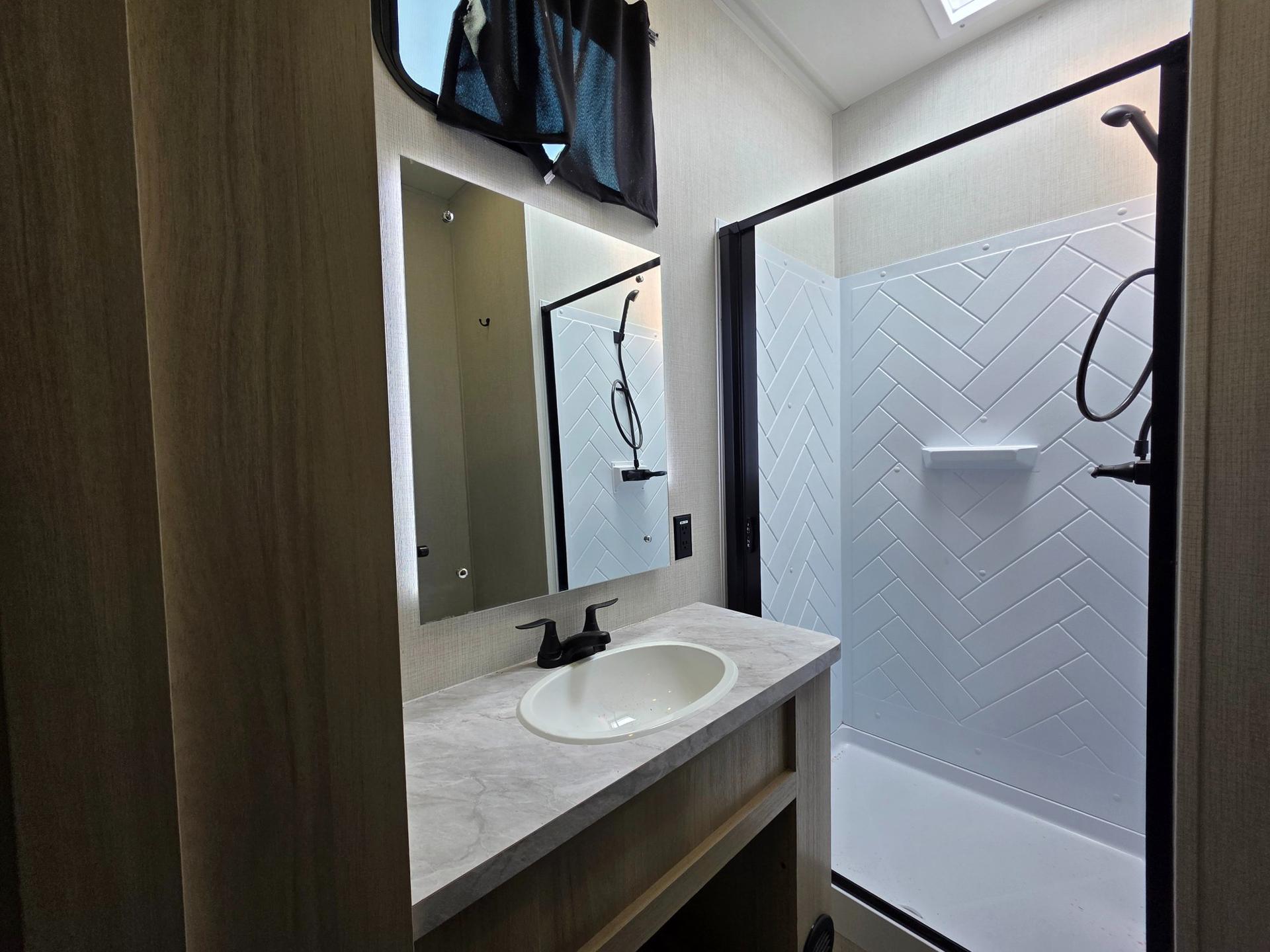 2026 Forest River 2026 Forest River Wildcat - thumbnail 48