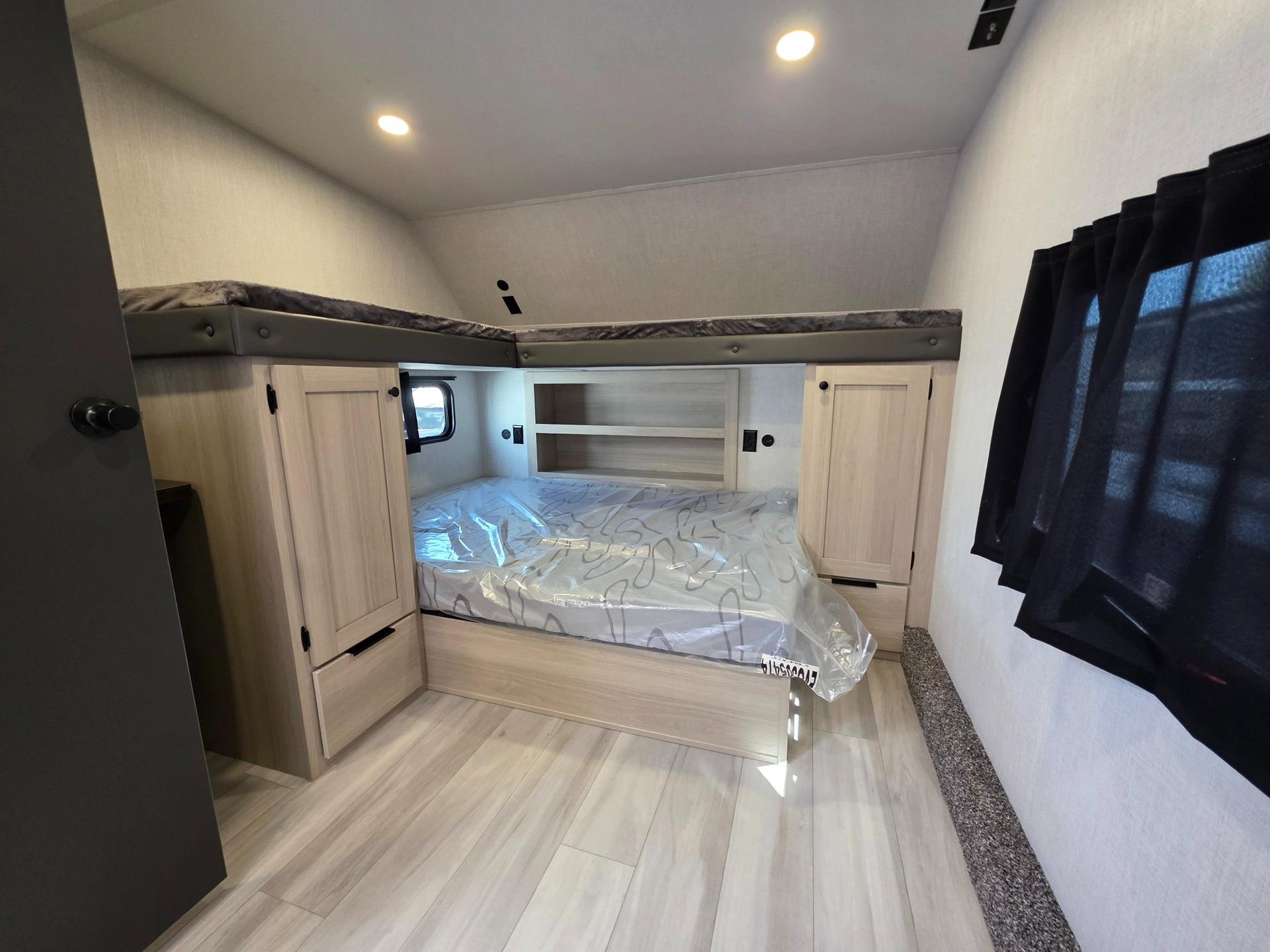 2026 Forest River 2026 Forest River Wildcat - thumbnail 55