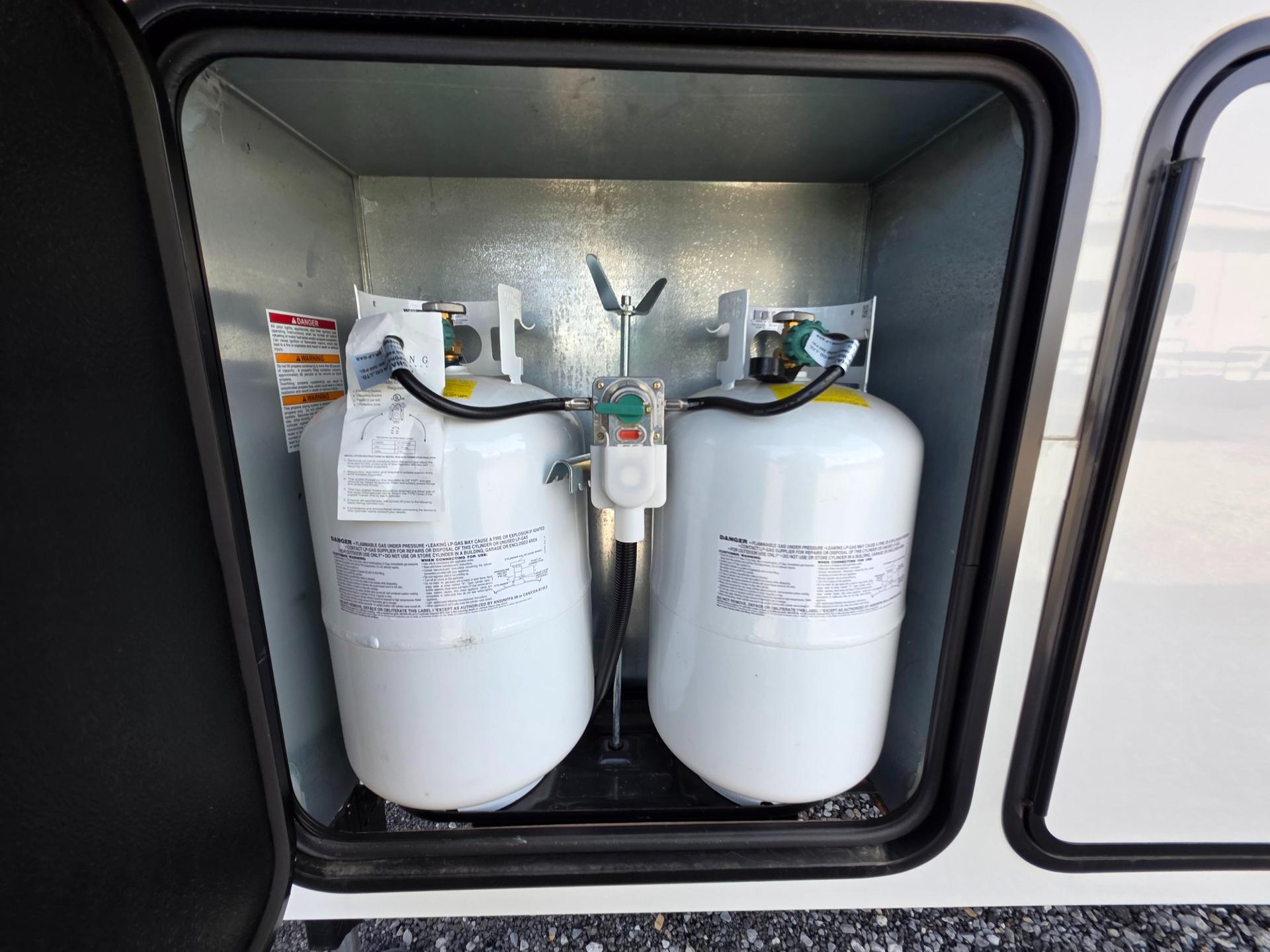 2026 Keystone 2026 Keystone Alpine Avalanche Edition - thumbnail 8