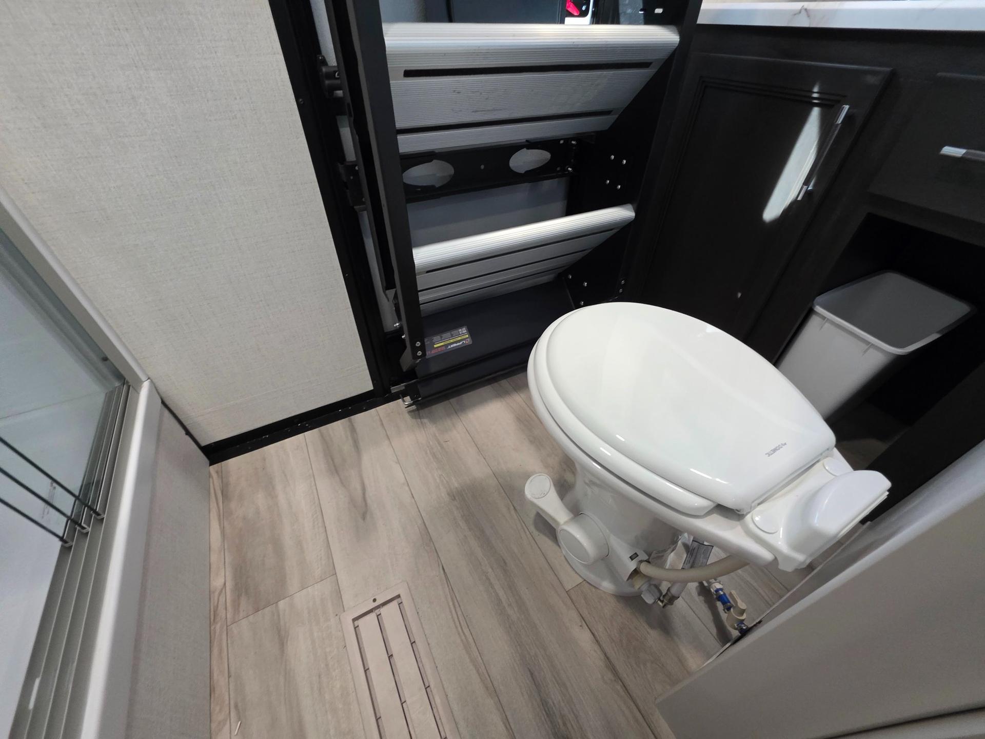 2026 Keystone 2026 Keystone Alpine Avalanche Edition - thumbnail 53