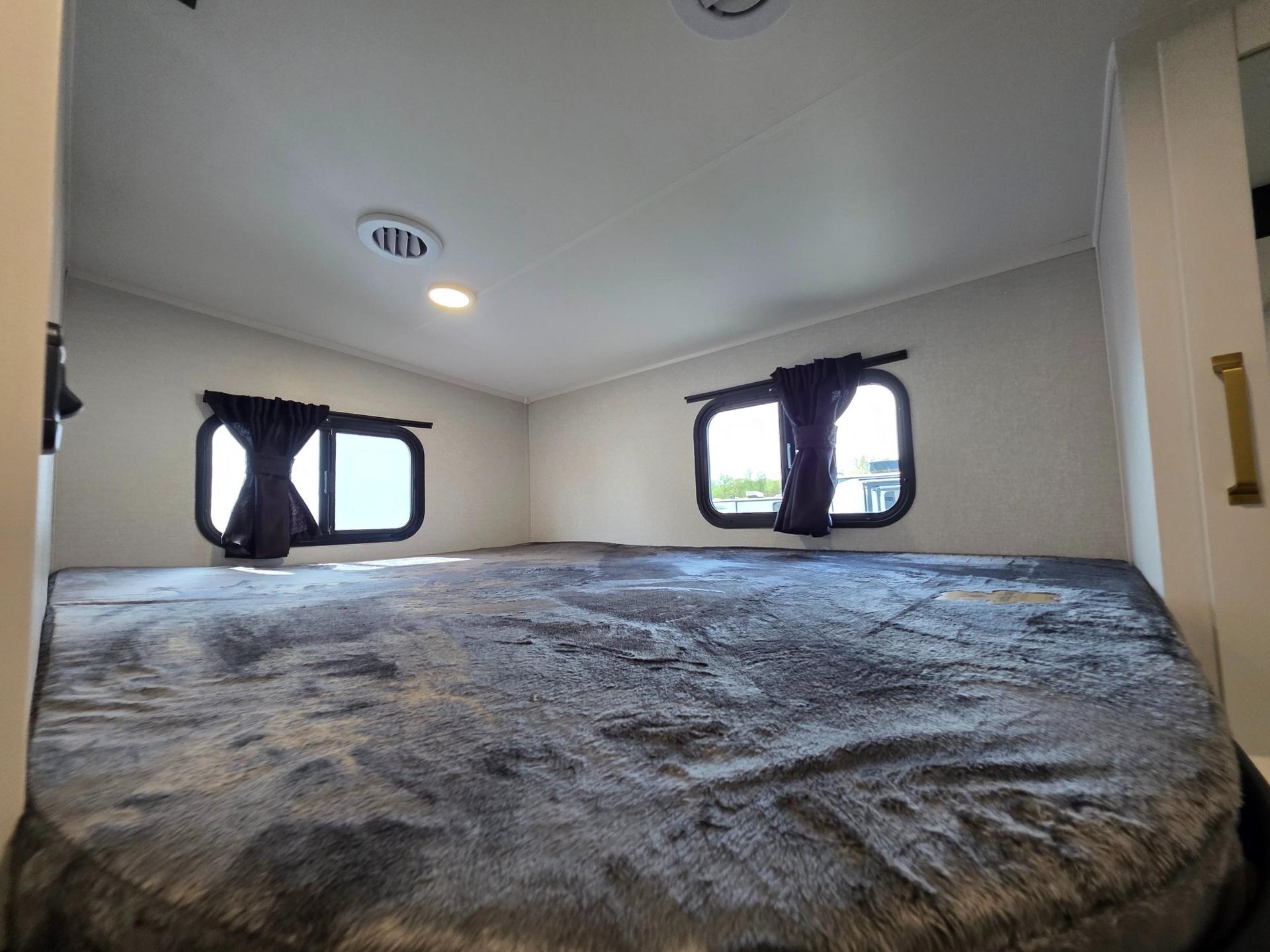 2026 Jayco 2026 Jayco Eagle SLE - thumbnail 21