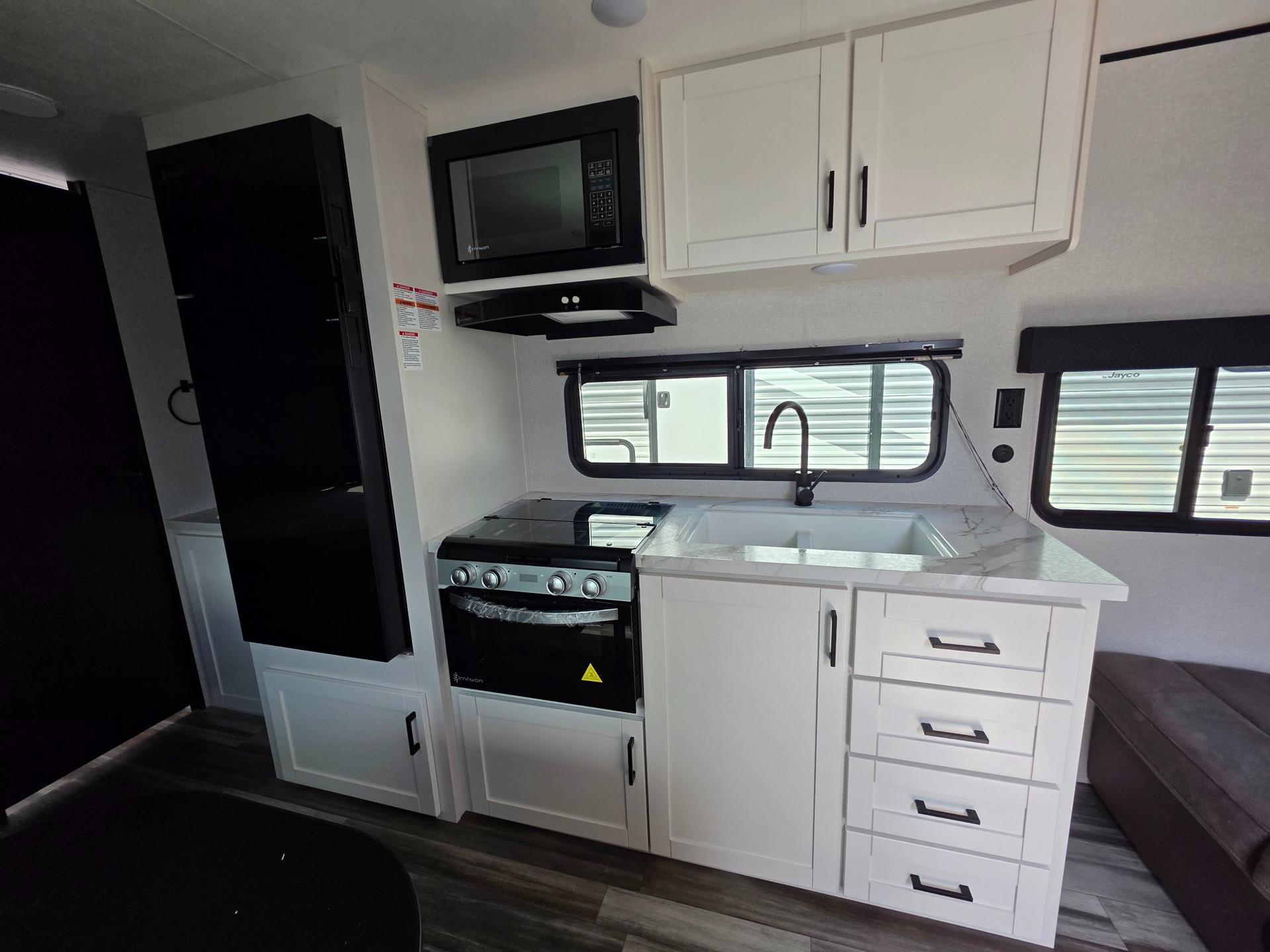 2026 Jayco 2026 Jayco Jay Flight SLX - thumbnail 14