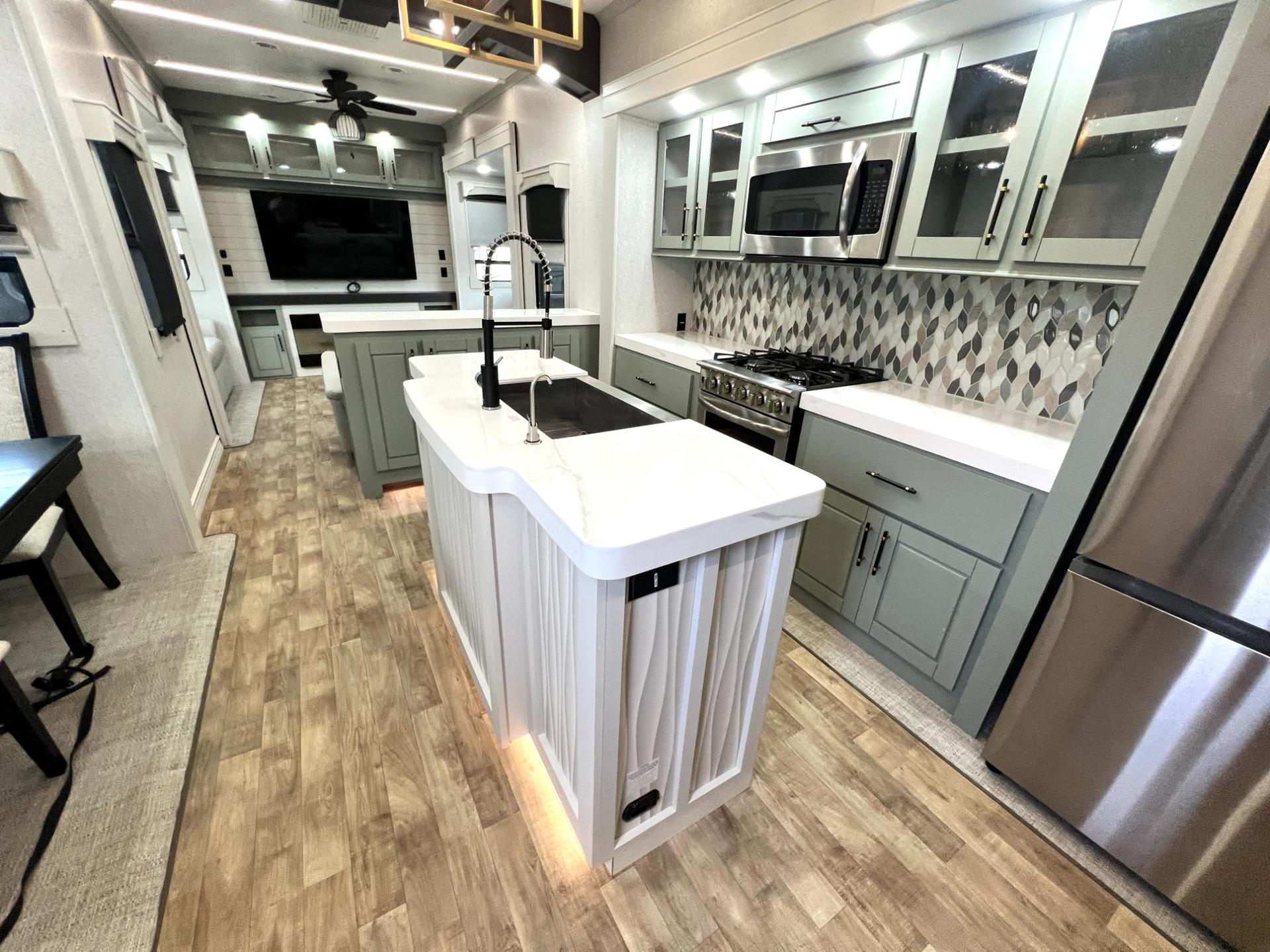 2024 CrossRoads 2024 CrossRoads Redwood - thumbnail 16