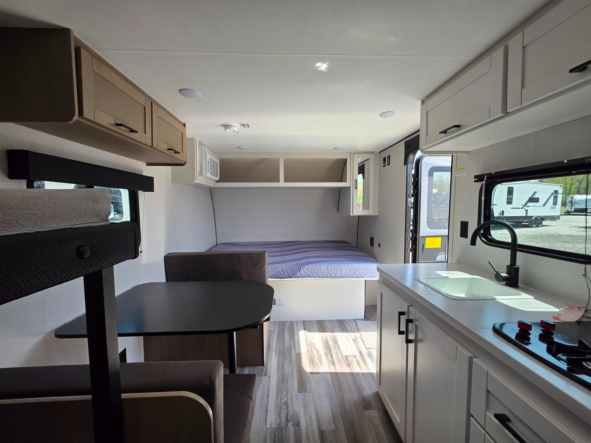 2026 Jayco 2026 Jayco Jay Flight SLX - thumbnail 10