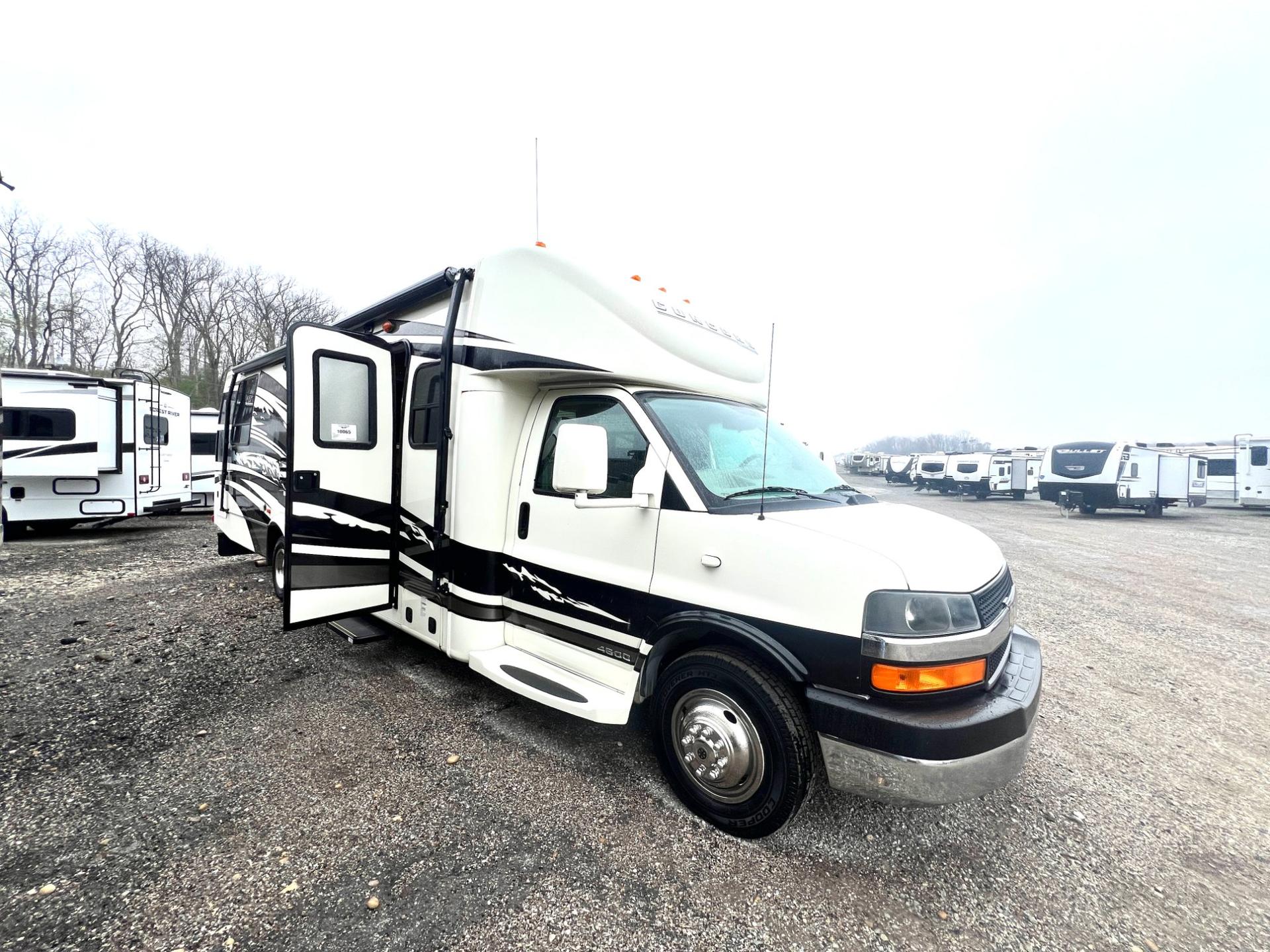 2012 Coachmen 2012 Coachmen Concord - thumbnail 2