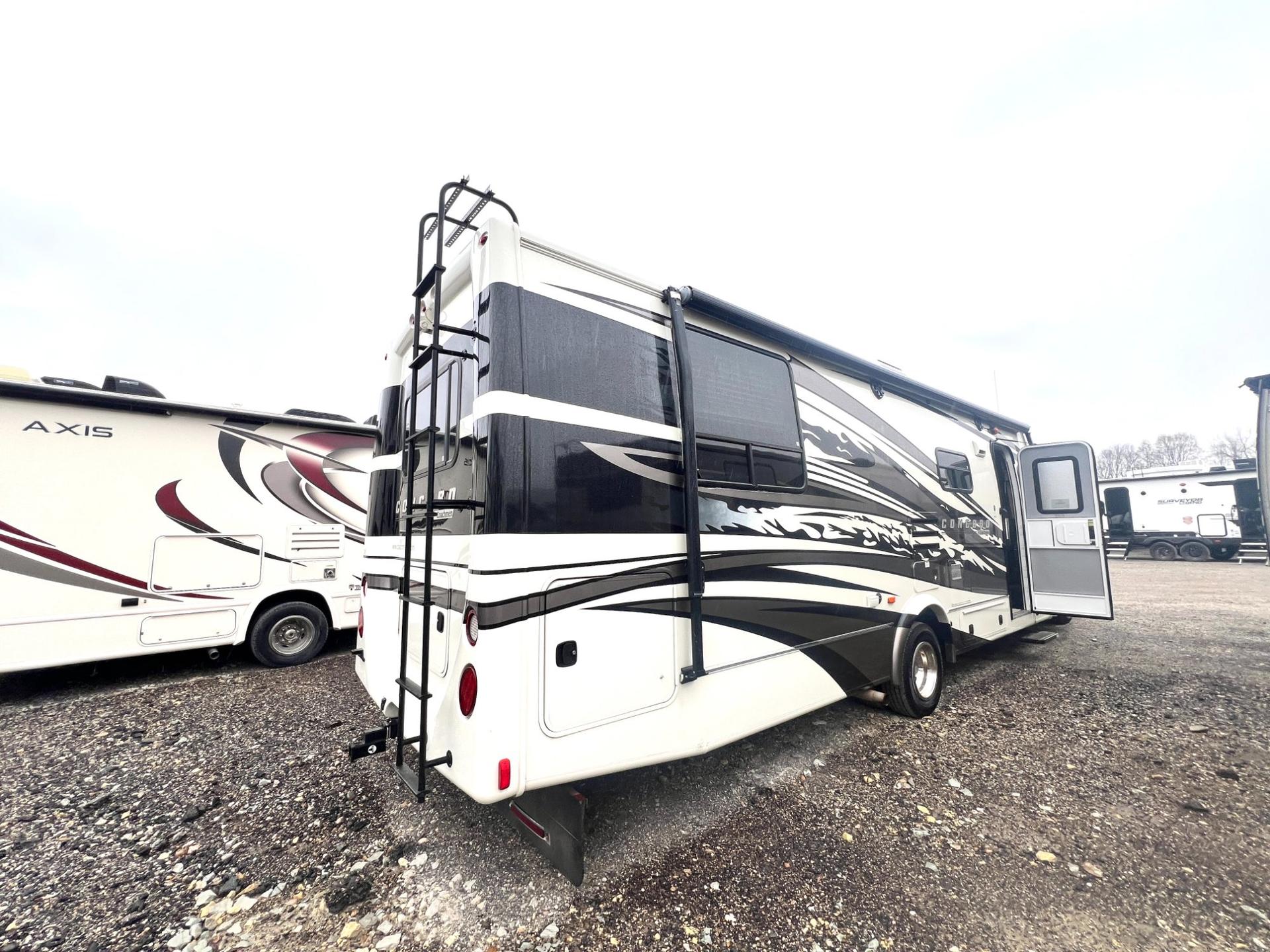 2012 Coachmen 2012 Coachmen Concord - thumbnail 7