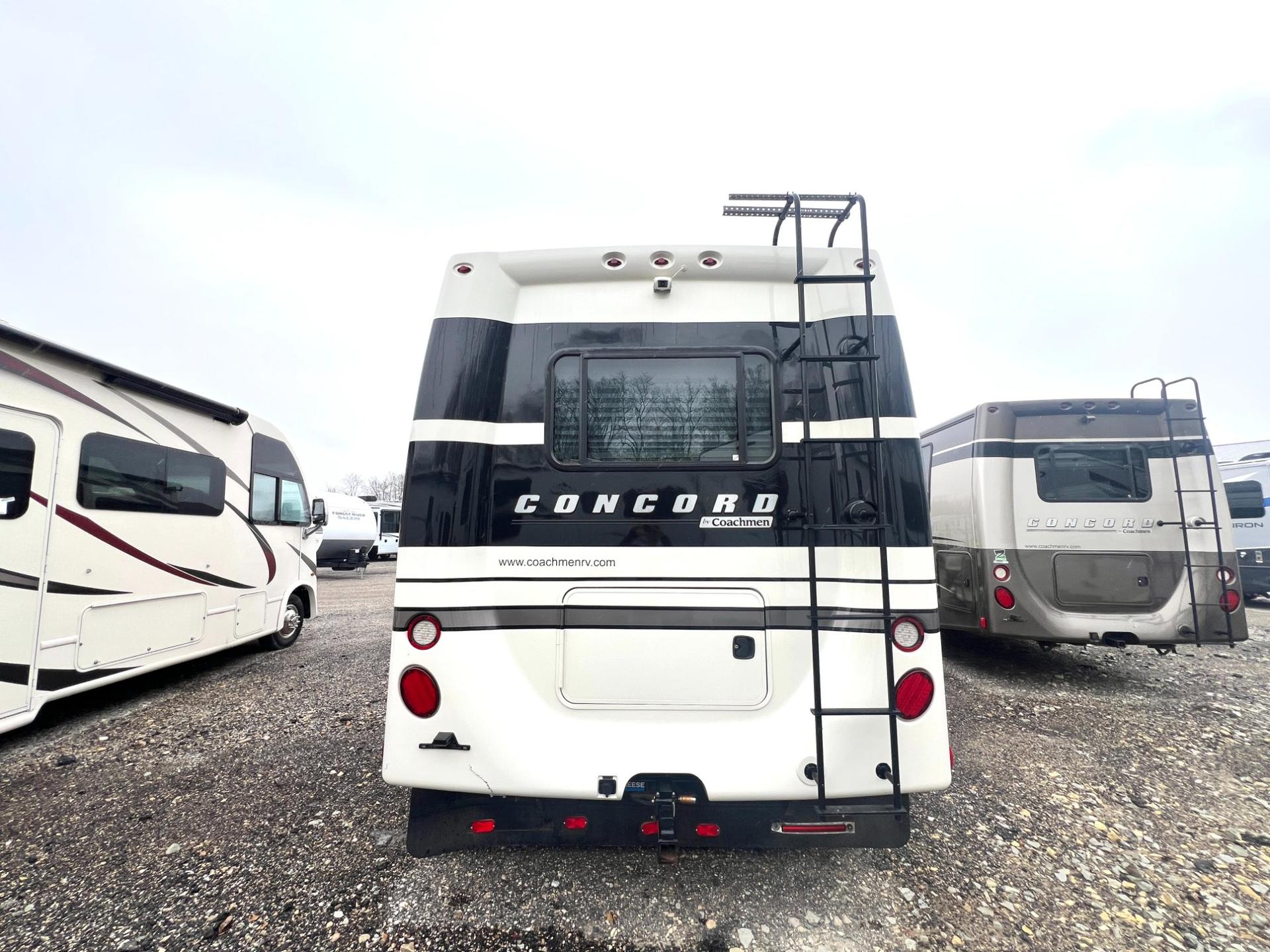 2012 Coachmen 2012 Coachmen Concord - thumbnail 6