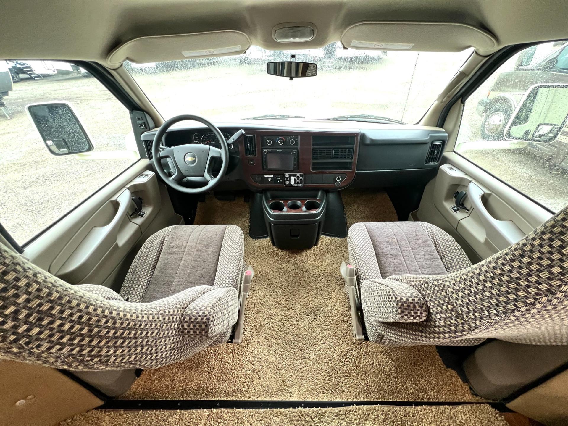 2012 Coachmen 2012 Coachmen Concord - thumbnail 11