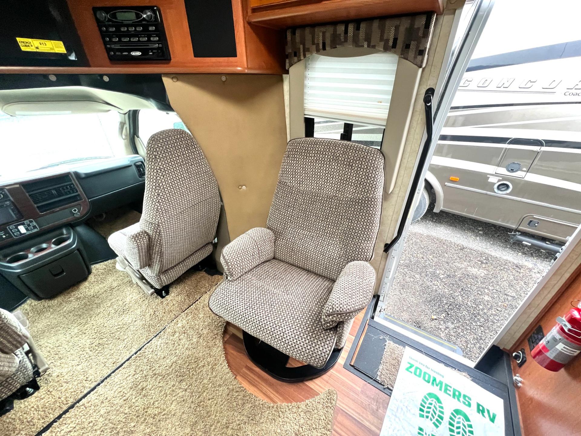 2012 Coachmen 2012 Coachmen Concord - thumbnail 20