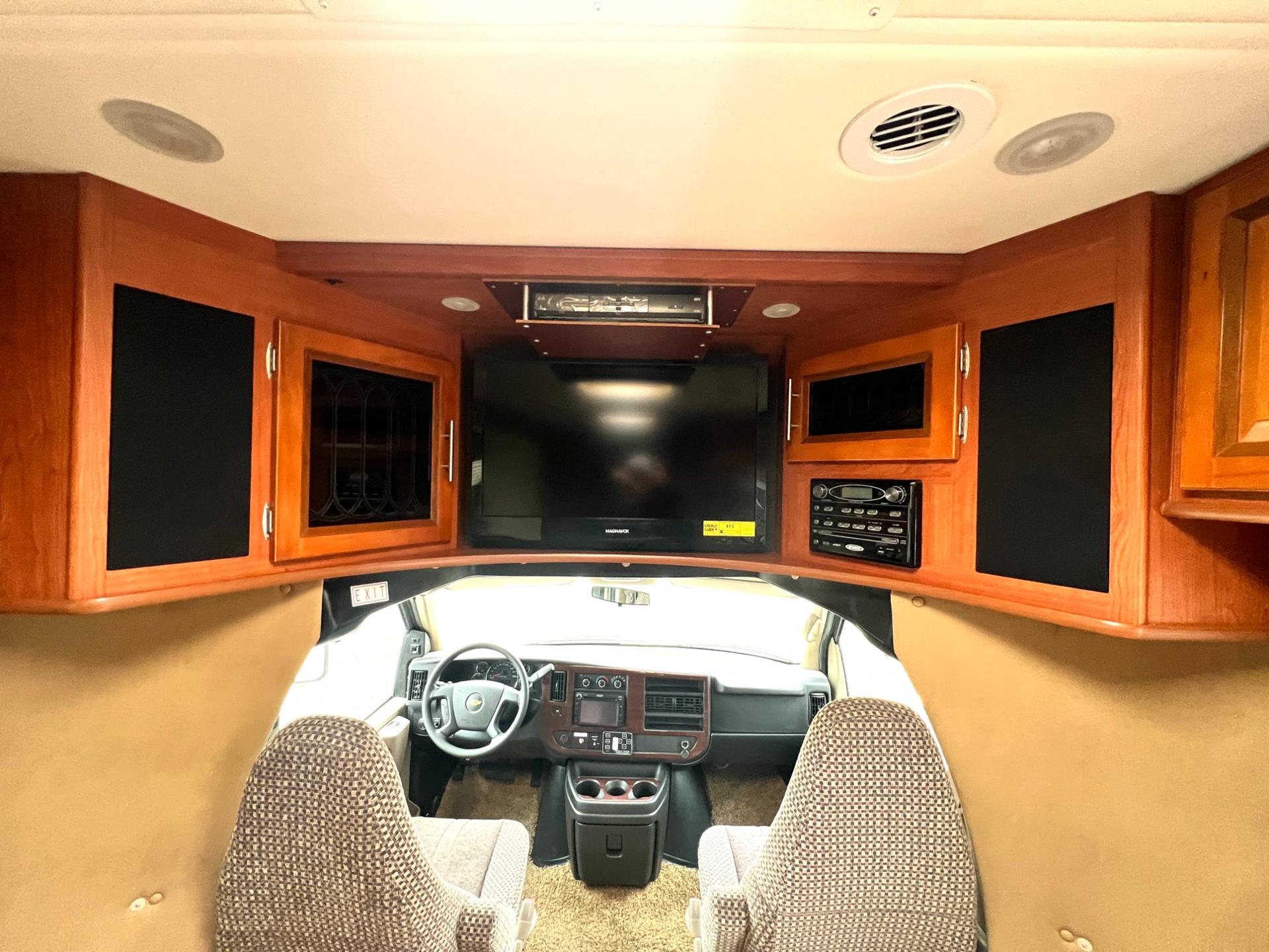 2012 Coachmen 2012 Coachmen Concord - thumbnail 21