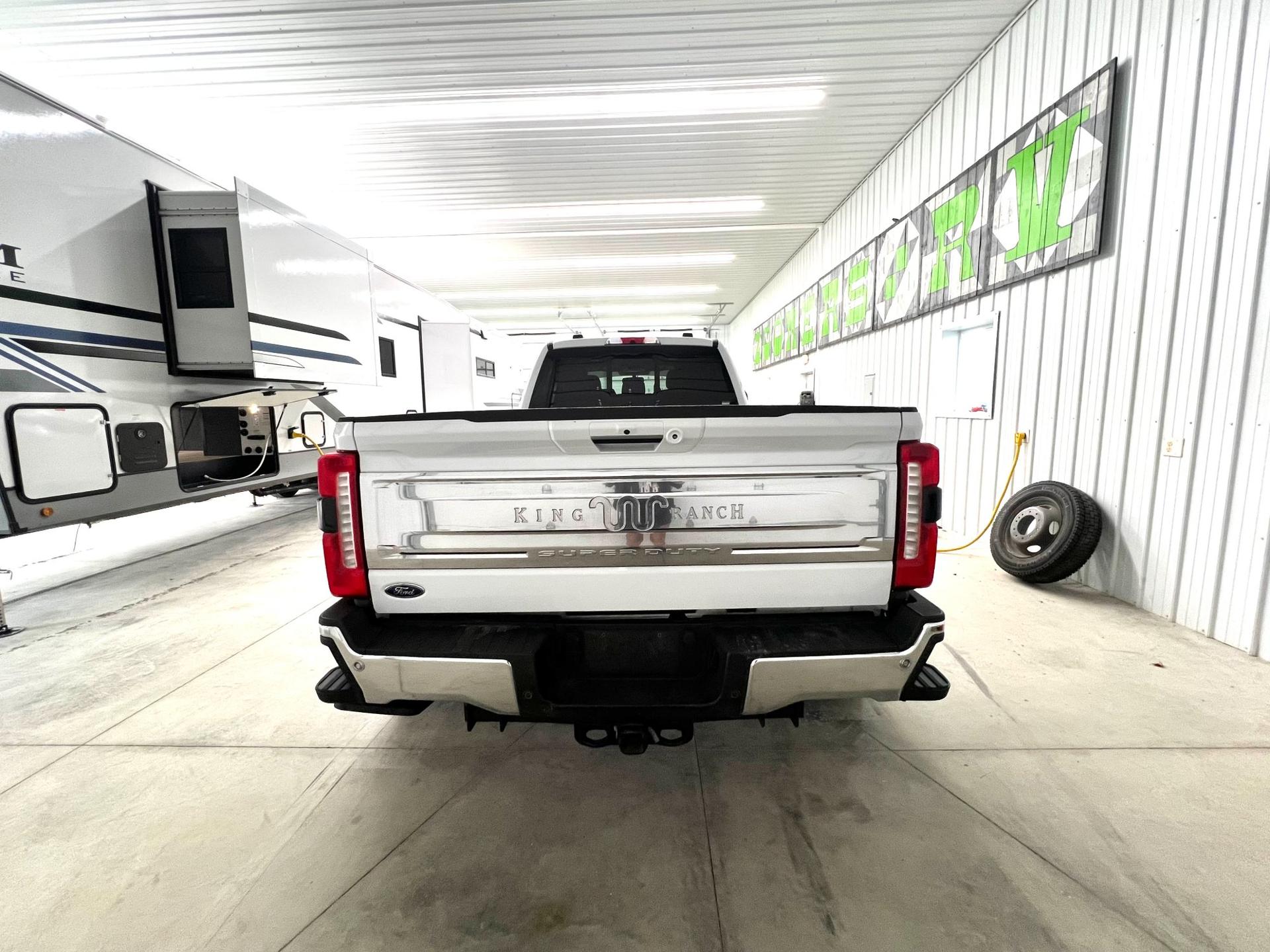 2024 Ford 2024 Ford Super Duty  - thumbnail 7