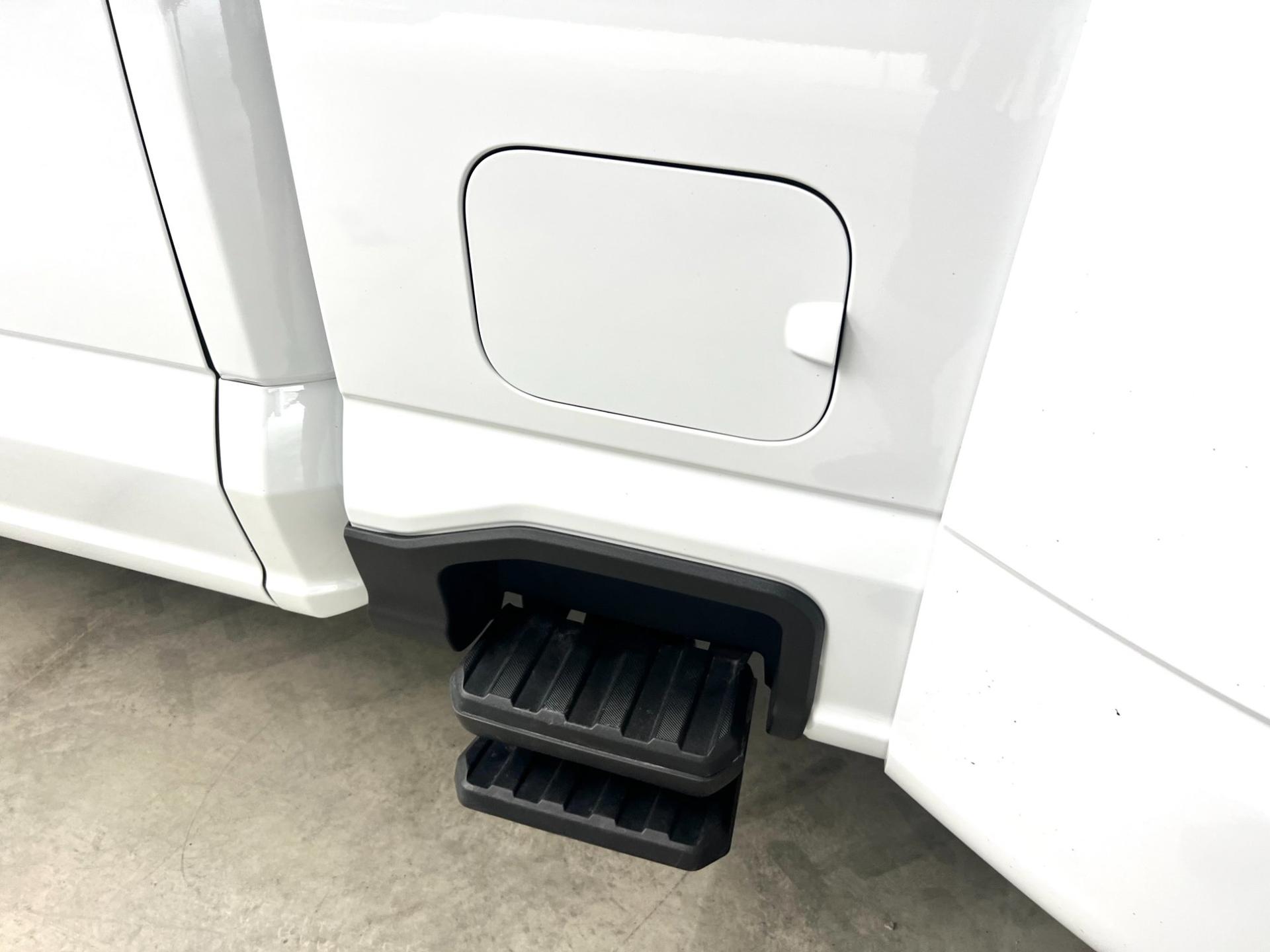 2024 Ford 2024 Ford Super Duty  - thumbnail 6