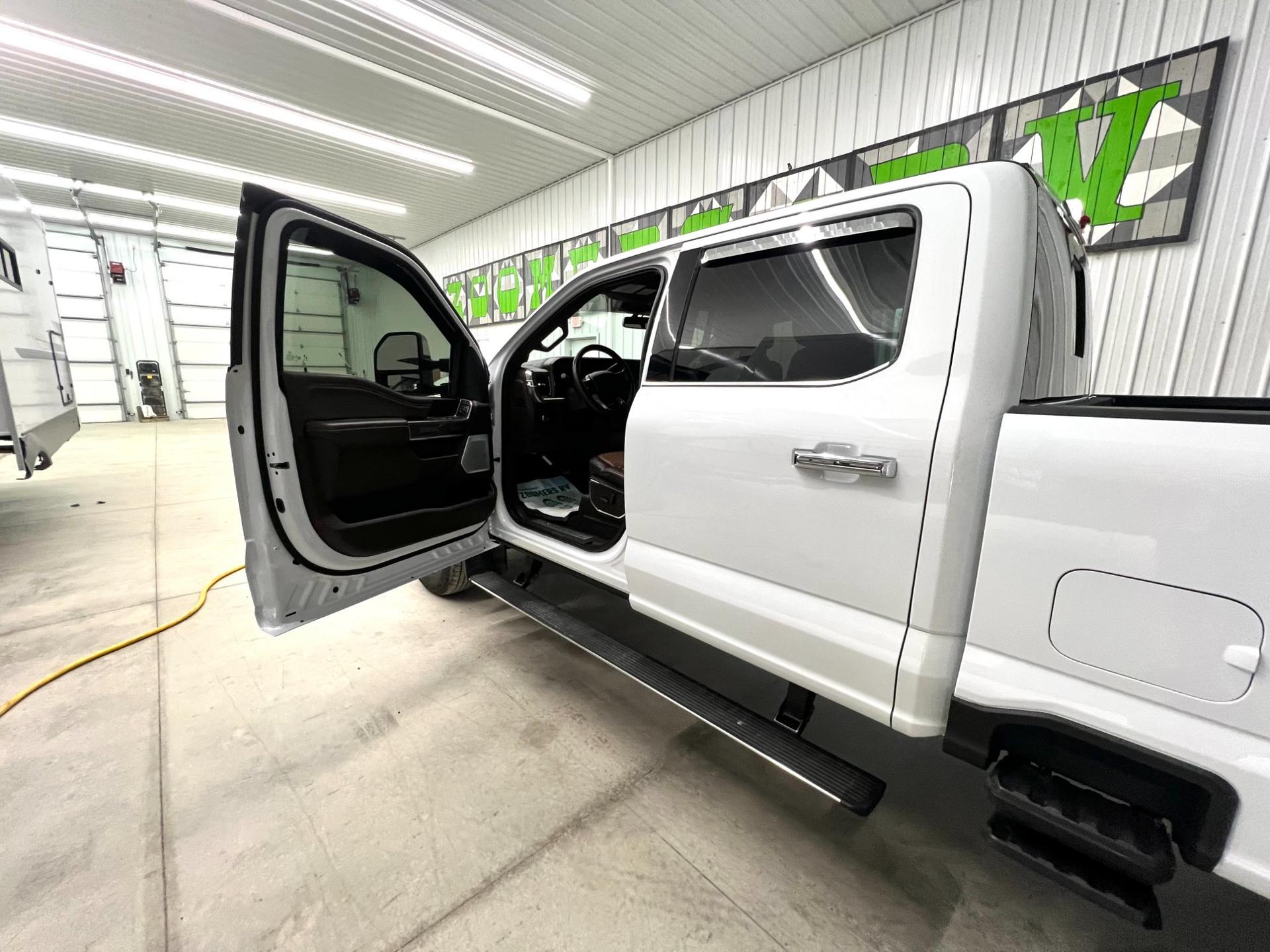 2024 Ford 2024 Ford Super Duty  - thumbnail 9