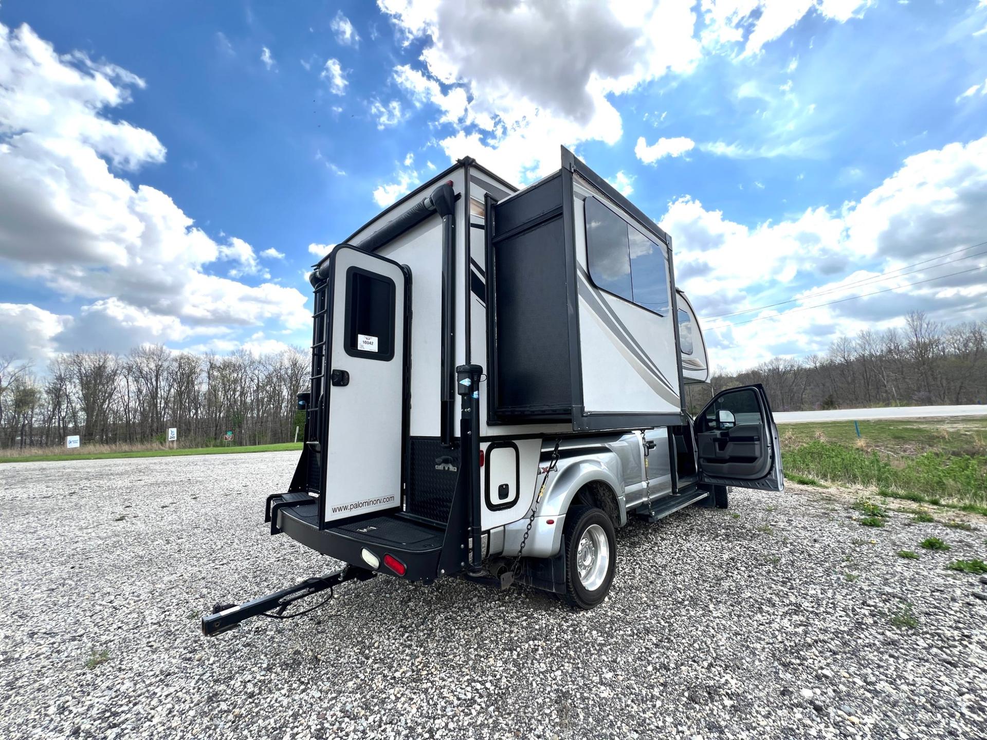 2018 Palomino 2018 Palomino Backpack - thumbnail 8