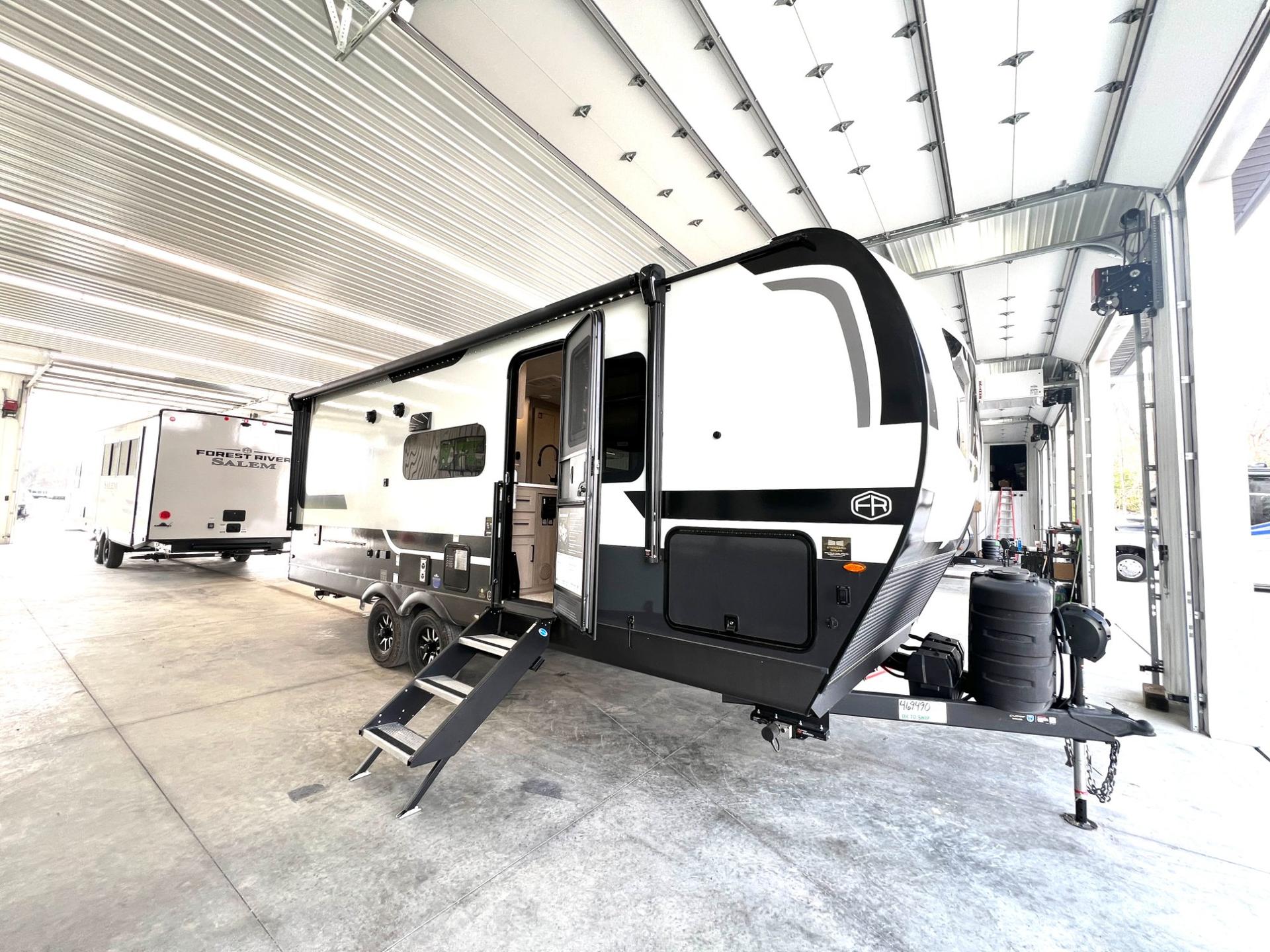 2026 Forest River 2026 Forest River Rockwood Mini Lite - thumbnail 3