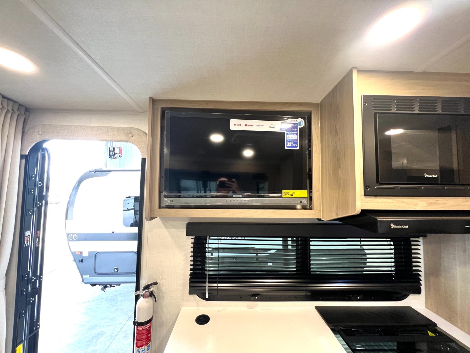 2026 Forest River 2026 Forest River Rockwood Mini Lite - thumbnail 18