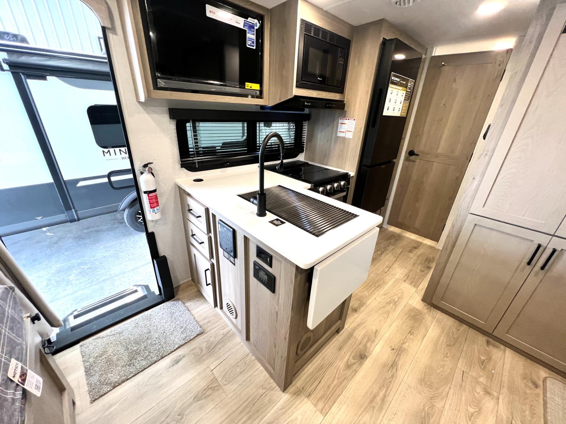 2026 Forest River 2026 Forest River Rockwood Mini Lite - thumbnail 50