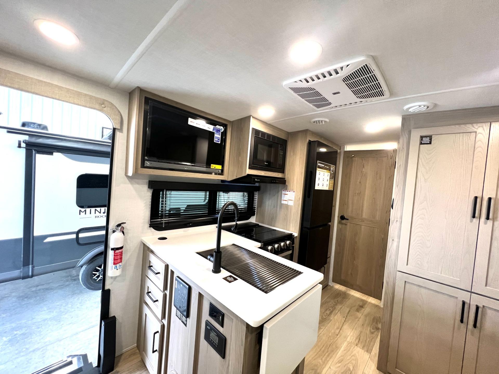 2026 Forest River 2026 Forest River Rockwood Mini Lite - thumbnail 51