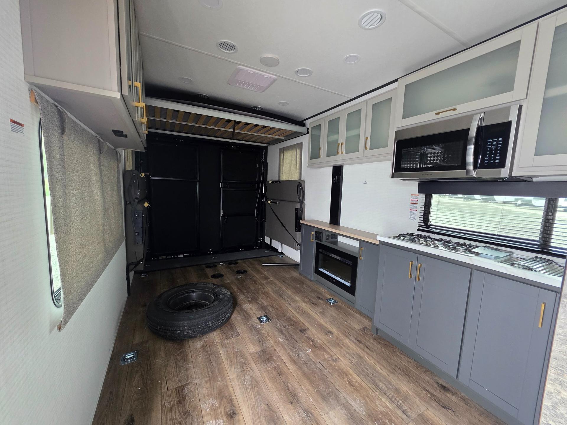 2026 Forest River 2026 Forest River XLR Boost - thumbnail 9