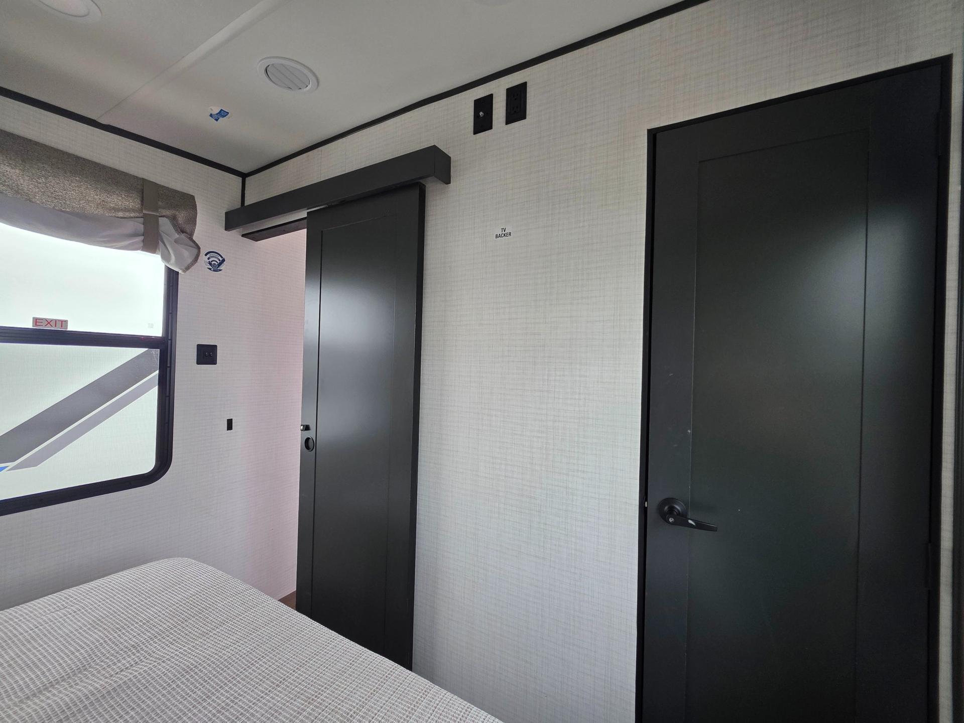 2026 Forest River 2026 Forest River XLR Boost - thumbnail 17