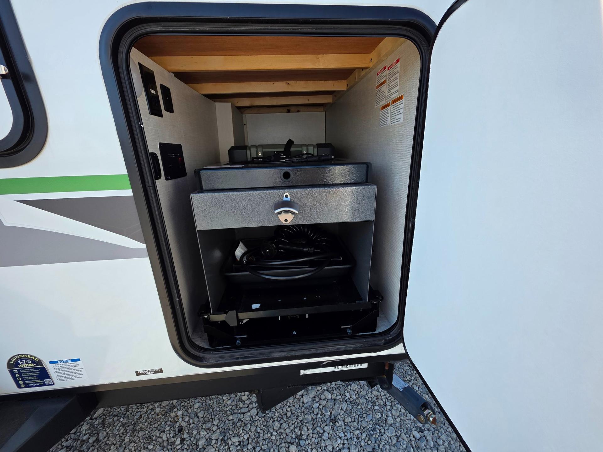 2023 Forest River 2023 Forest River No Boundaries - thumbnail 8