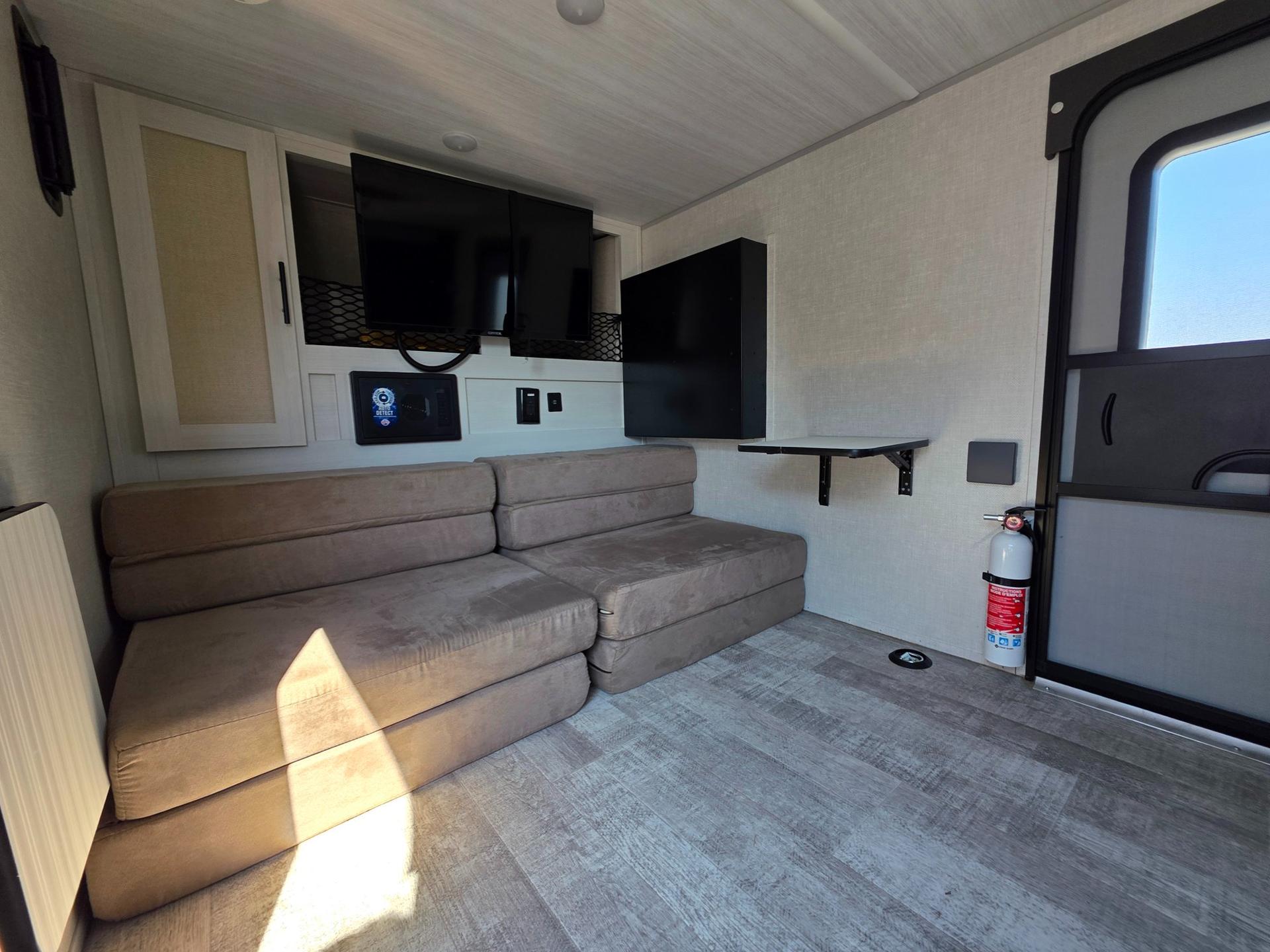 2023 Forest River 2023 Forest River No Boundaries - thumbnail 13