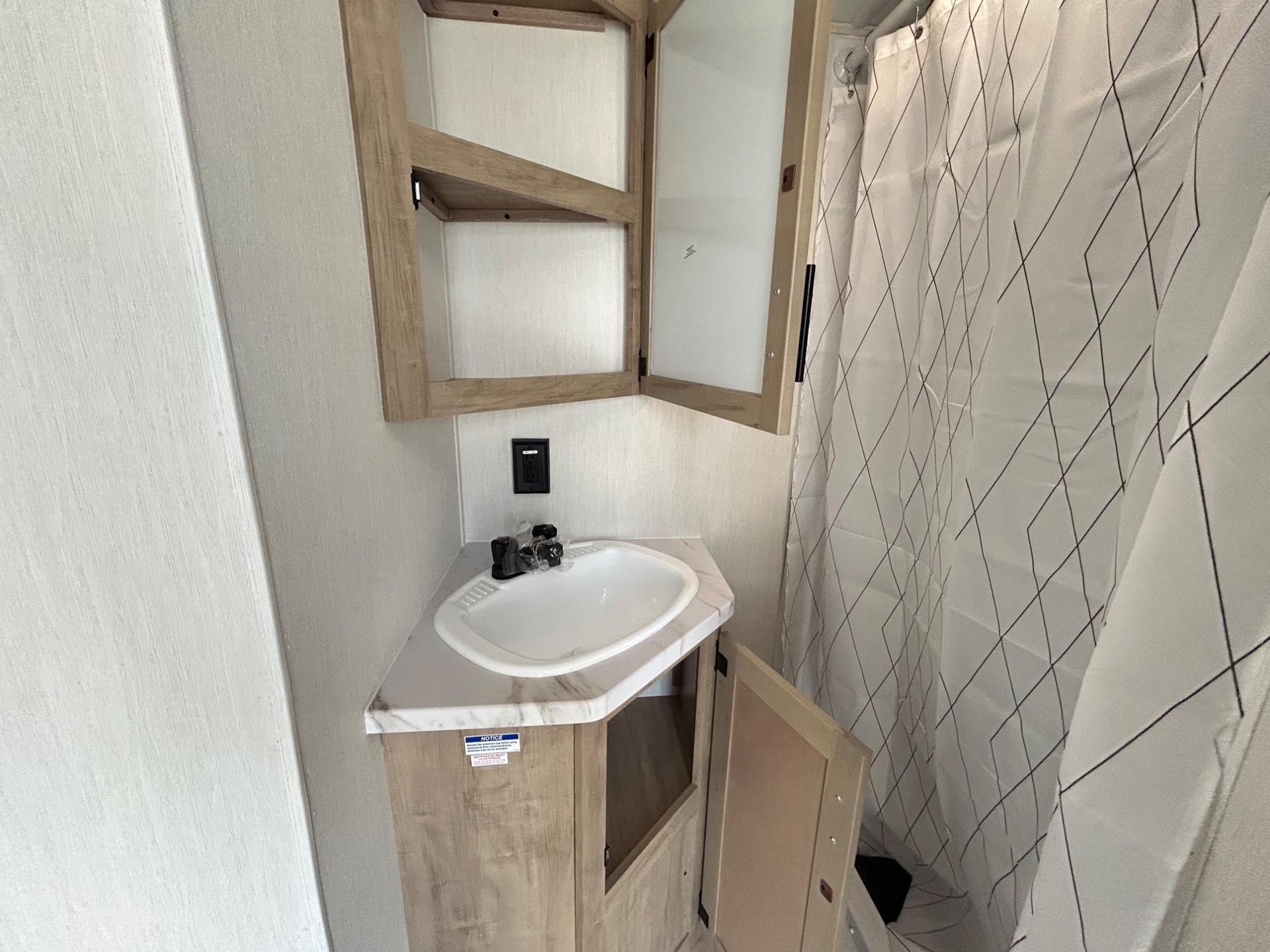 2026 Forest River 2026 Forest River Cherokee Timberwolf - thumbnail 45