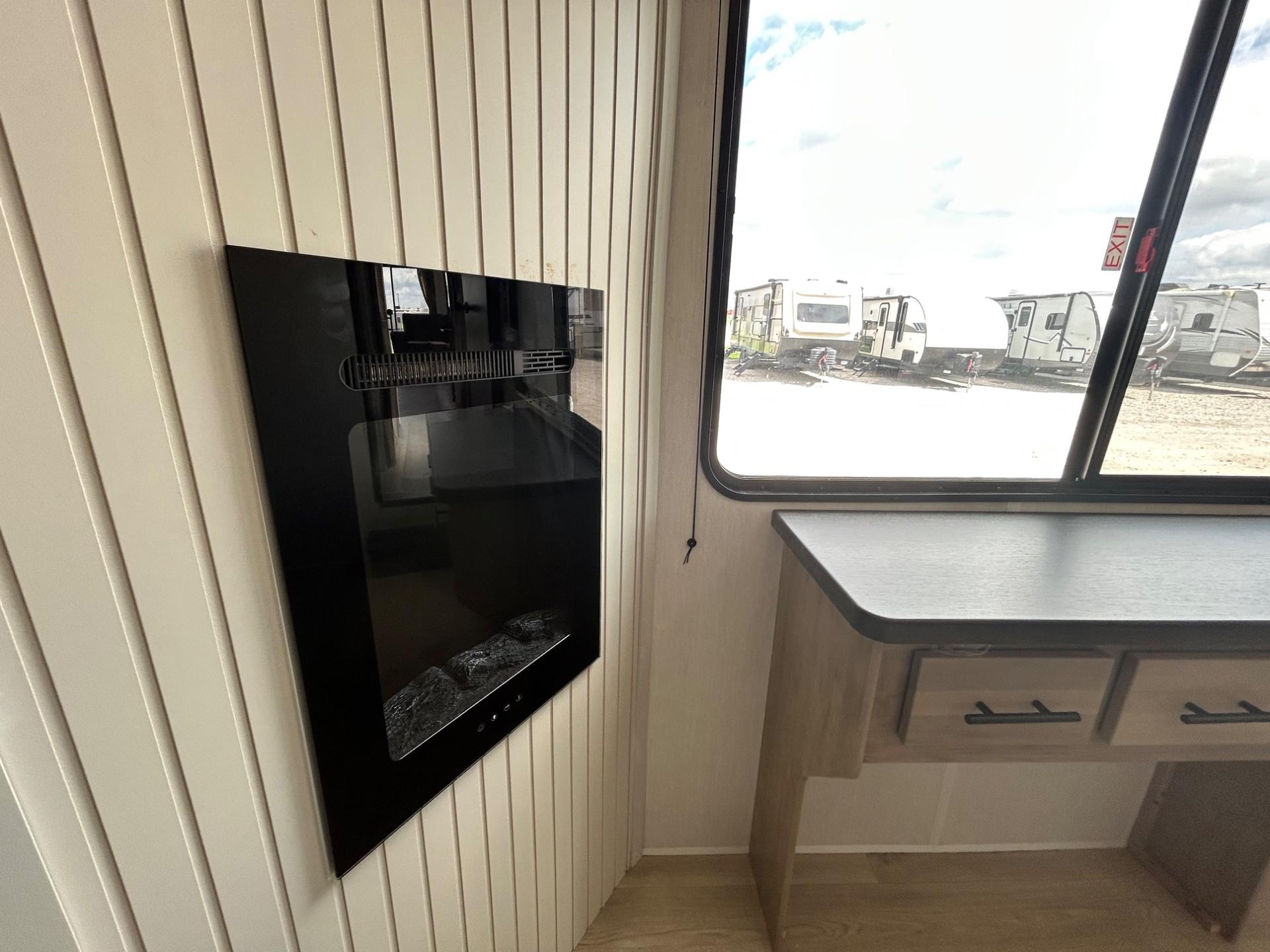 2026 Forest River 2026 Forest River Cherokee Timberwolf - thumbnail 63