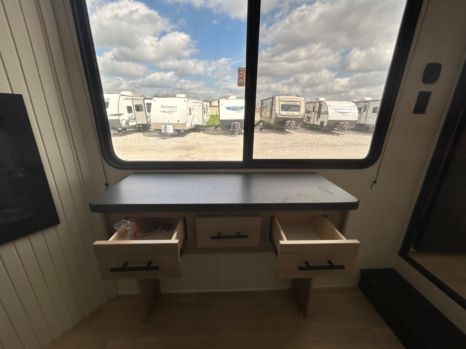 2026 Forest River 2026 Forest River Cherokee Timberwolf - thumbnail 64